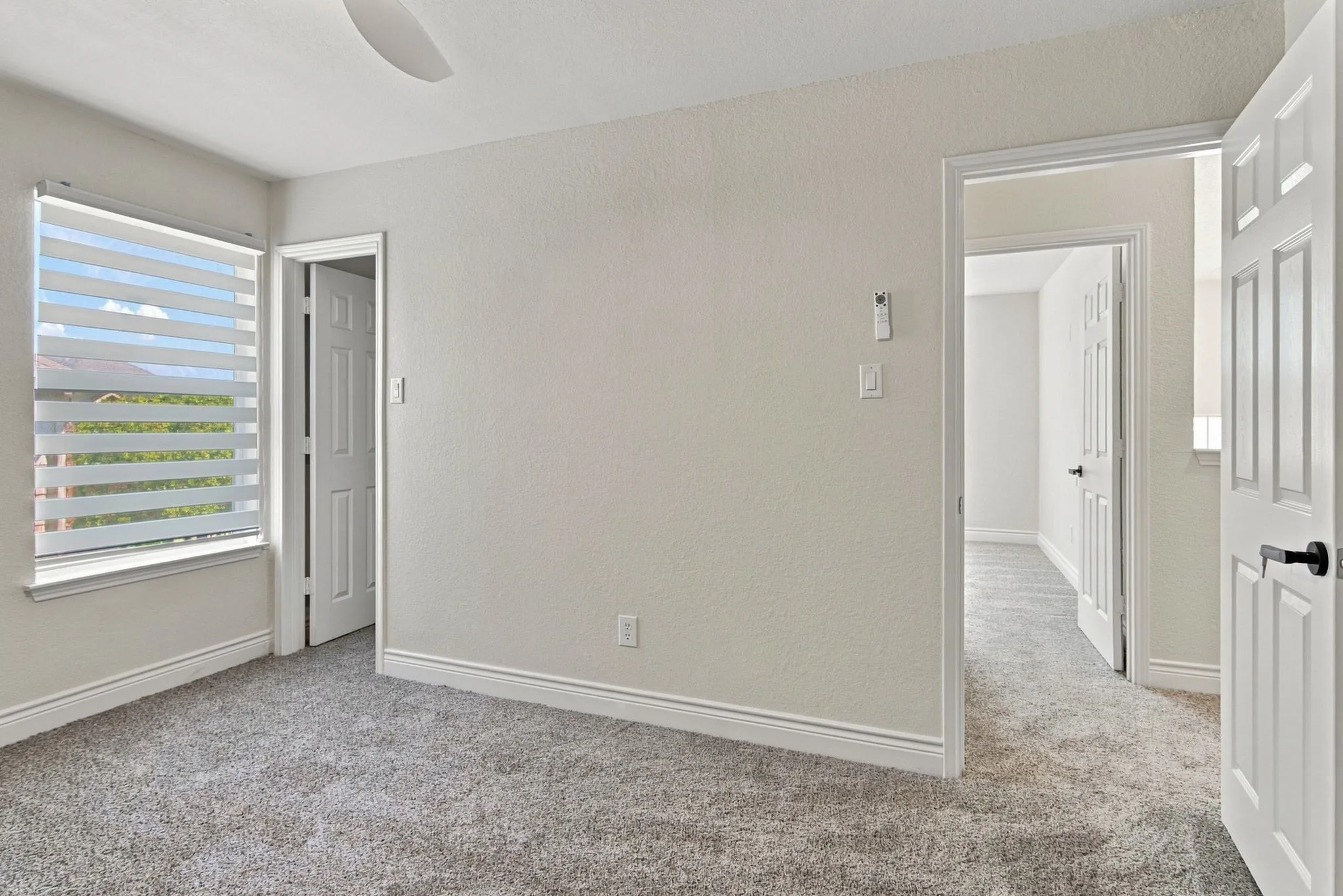 Single Family Residence For Sale in Tarrant County , 7113 Top Rail Run, Fort Worth, Texas 76179, 5 Bedroom, 3 Bathroom, 3 Garage spaces, 3,287 Sqft, built in 2001, mls#21383169, Real Estate Agent in Fort Worth, Homes For Sale in Tarrant county, Homes For Sale in Fort Worth, Realtor in Fort Worth Texas, Real Estate Brokerage Independent Realty Texas, Luminita Cordes Realtor