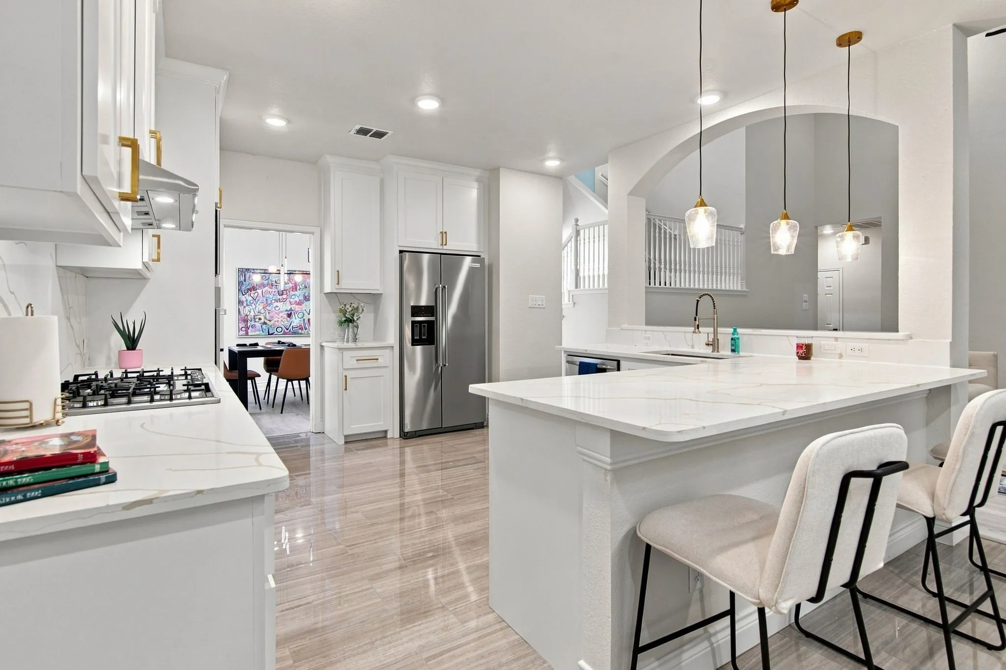 Single Family Residence For Sale in Tarrant County , 7113 Top Rail Run, Fort Worth, Texas 76179, 5 Bedroom, 3 Bathroom, 3 Garage spaces, 3,287 Sqft, built in 2001, mls#21383169, Real Estate Agent in Fort Worth, Homes For Sale in Tarrant county, Homes For Sale in Fort Worth, Realtor in Fort Worth Texas, Real Estate Brokerage Independent Realty Texas, Luminita Cordes Realtor