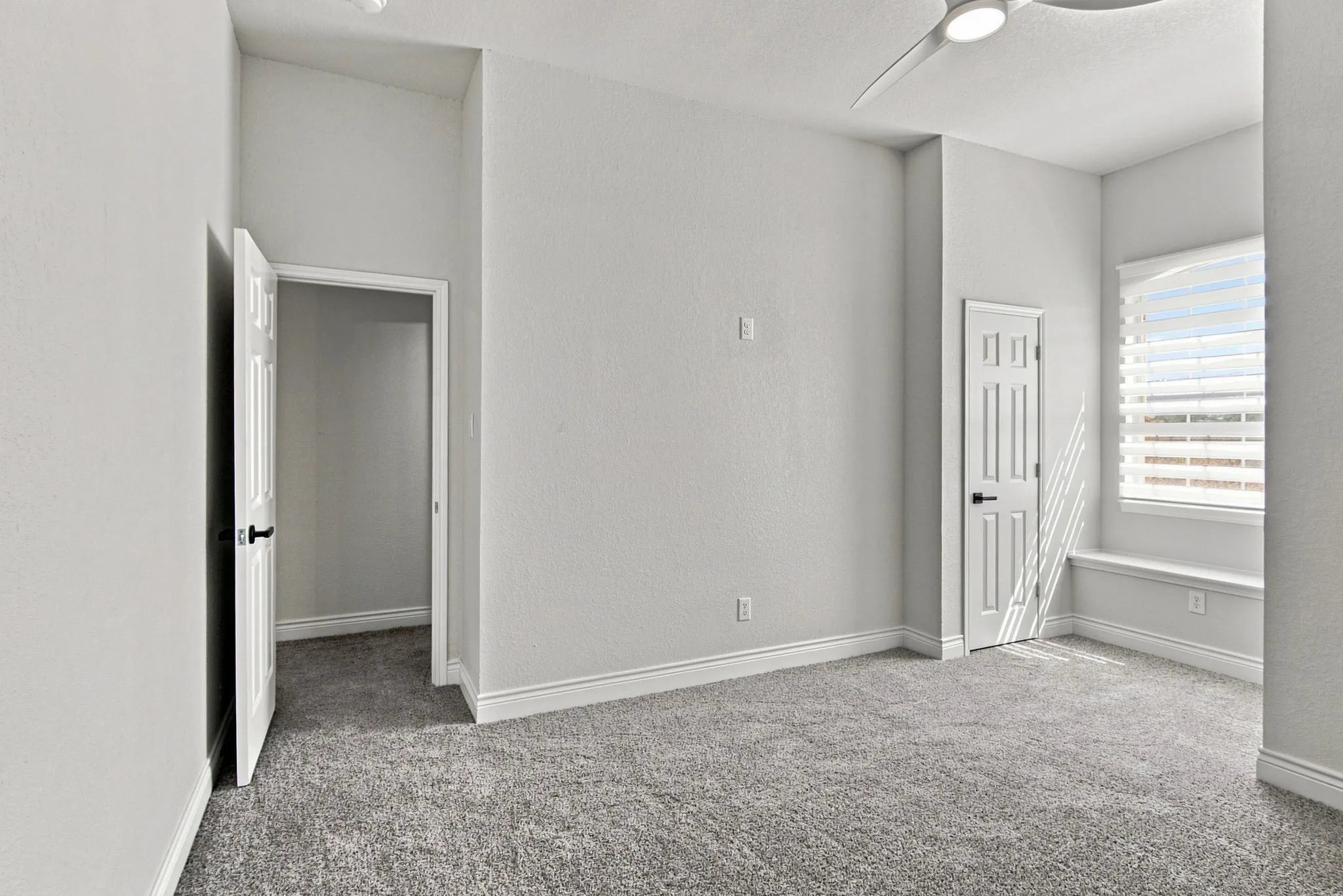 Single Family Residence For Sale in Tarrant County , 7113 Top Rail Run, Fort Worth, Texas 76179, 5 Bedroom, 3 Bathroom, 3 Garage spaces, 3,287 Sqft, built in 2001, mls#21383169, Real Estate Agent in Fort Worth, Homes For Sale in Tarrant county, Homes For Sale in Fort Worth, Realtor in Fort Worth Texas, Real Estate Brokerage Independent Realty Texas, Luminita Cordes Realtor