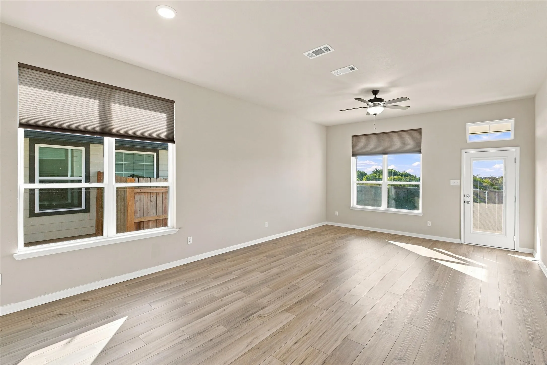 Single Family Residence For Rent in Mc Lennan County , 11308 Celestial Court, Lorena, Texas 76655, 4 Bedroom, 3 Bathroom, 2 Garage spaces, 2,053 Sqft, built in 2024, mls#21383536, Real Estate Agent in Lorena, Homes For Rent in Mc Lennan county, Homes For Rent in Lorena, Realtor in Lorena Texas, Real Estate Brokerage Independent Realty Texas, Luminita Cordes Realtor
