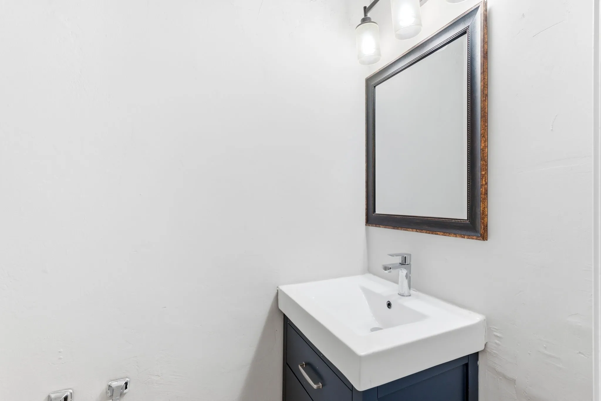 Condominium For Rent in Dallas County , 14333 Preston Road 1704, Dallas, Texas 75254, 2 Bedroom, 3 Bathroom, Garage spaces, 1,221 Sqft, built in 1982, mls#21383196, Real Estate Agent in Dallas, Homes For Rent in Dallas county, Homes For Rent in Dallas, Realtor in Dallas Texas, Real Estate Brokerage Independent Realty Texas, Luminita Cordes Realtor