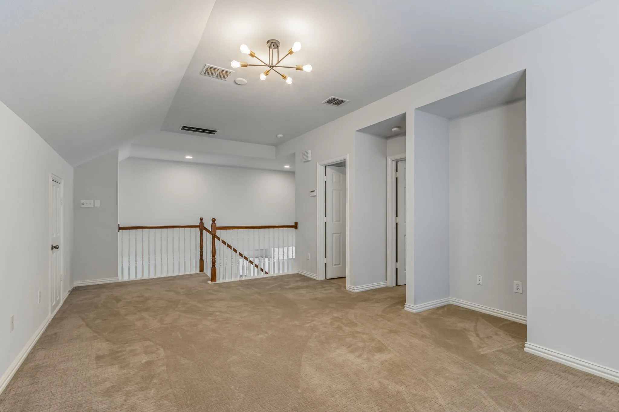 Single Family Residence For Sale in Denton County , 3628 Andrea Drive, Flower Mound, Texas 75022, 4 Bedroom, 3 Bathroom, 2 Garage spaces, 2,424 Sqft, built in 2004, mls#21381204, Real Estate Agent in Flower Mound, Homes For Sale in Denton county, Homes For Sale in Flower Mound, Realtor in Flower Mound Texas, Real Estate Brokerage Independent Realty Texas, Luminita Cordes Realtor