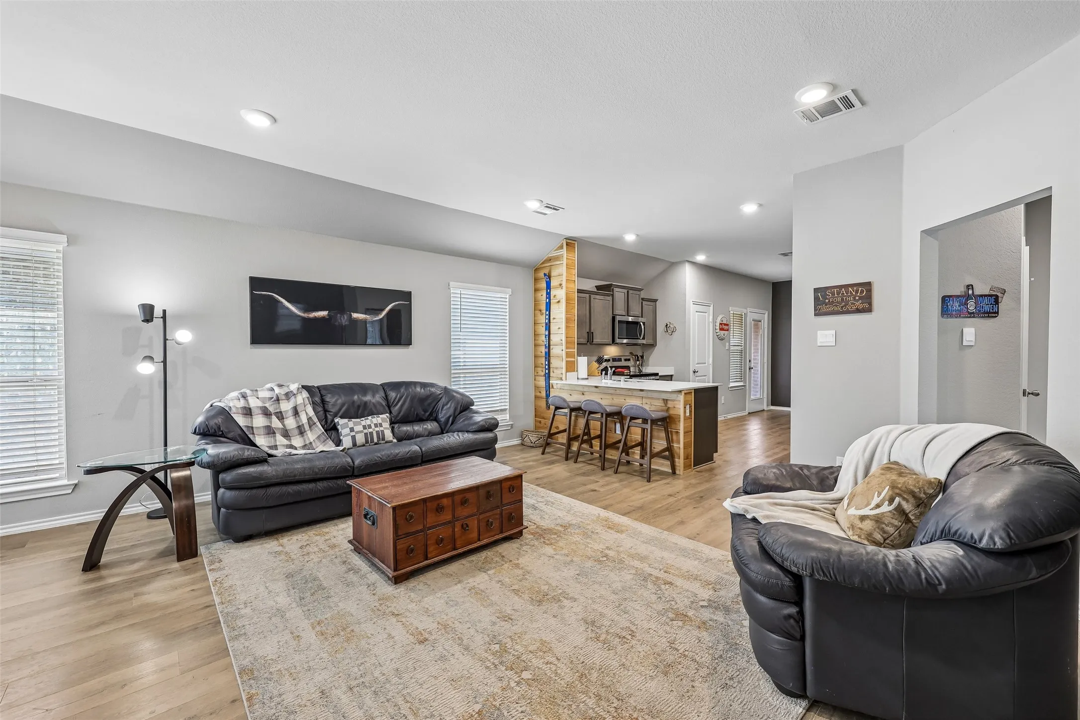 Single Family Residence For Sale in Hunt County , 2205 Feeder Way, Royse City, Texas 75189, 3 Bedroom, 2 Bathroom, 2 Garage spaces, 1,409 Sqft, built in 2023, mls#21383245, Real Estate Agent in Royse City, Homes For Sale in Hunt county, Homes For Sale in Royse City, Realtor in Royse City Texas, Real Estate Brokerage Independent Realty Texas, Luminita Cordes Realtor