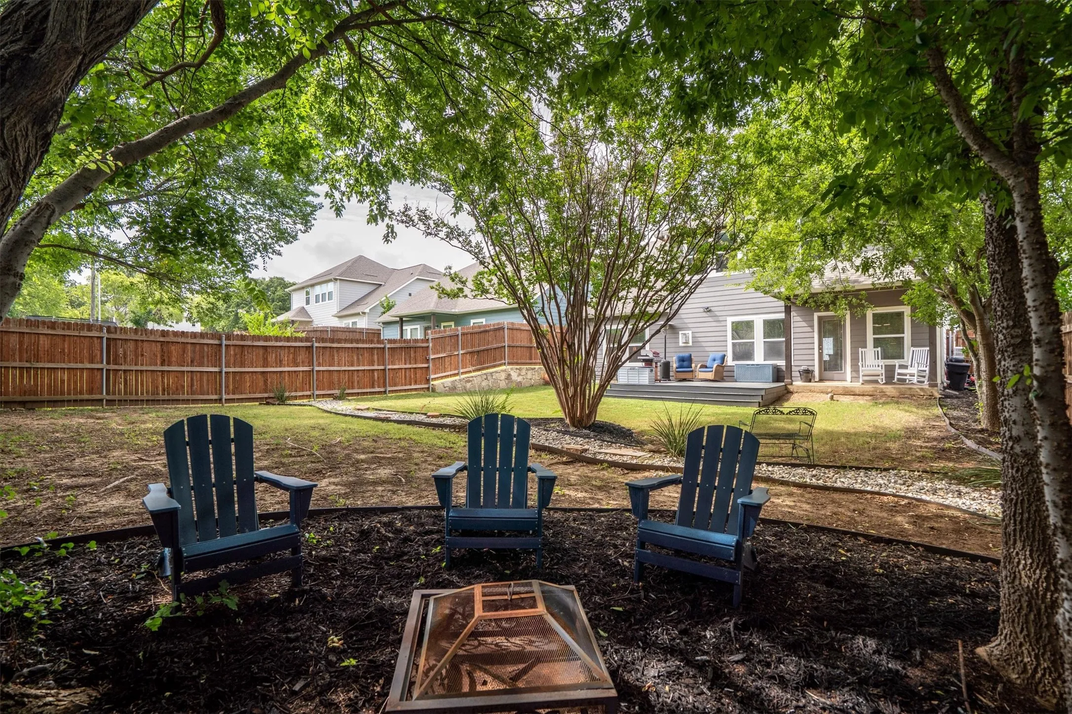 Single Family Residence For Sale in Denton County , 111 Rusk Street, Argyle, Texas 76226, 5 Bedroom, 3 Bathroom, 2 Garage spaces, 2,311 Sqft, built in 2019, mls#21365071, Real Estate Agent in Argyle, Homes For Sale in Denton county, Homes For Sale in Argyle, Realtor in Argyle Texas, Real Estate Brokerage Independent Realty Texas, Luminita Cordes Realtor