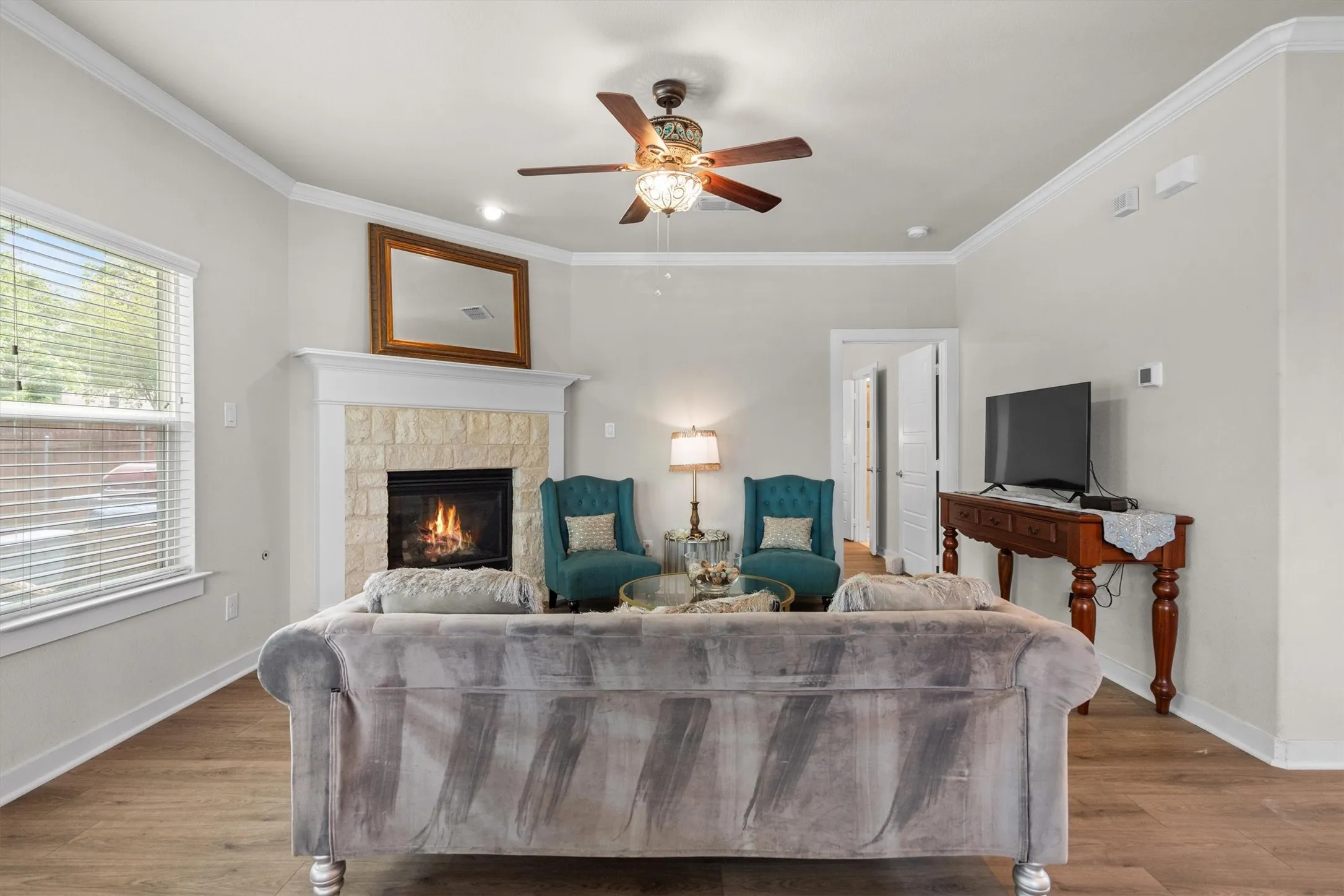 Single Family Residence For Sale in Denton County , 111 Rusk Street, Argyle, Texas 76226, 5 Bedroom, 3 Bathroom, 2 Garage spaces, 2,311 Sqft, built in 2019, mls#21365071, Real Estate Agent in Argyle, Homes For Sale in Denton county, Homes For Sale in Argyle, Realtor in Argyle Texas, Real Estate Brokerage Independent Realty Texas, Luminita Cordes Realtor