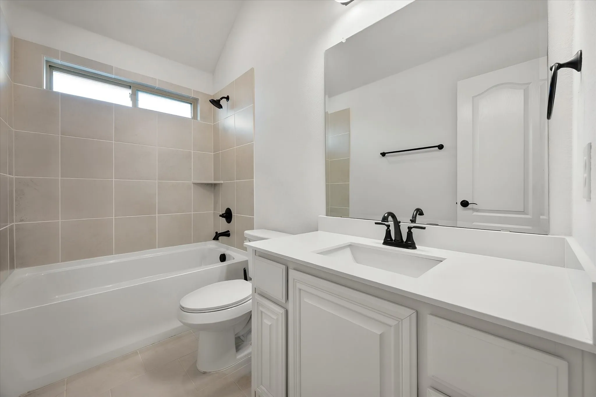 Single Family Residence For Sale in Ellis County , 5626 Rutherford Drive, Midlothian, Texas 76065, 4 Bedroom, 4 Bathroom, 3 Garage spaces, 3,381 Sqft, built in 2022, mls#21383316, Real Estate Agent in Midlothian, Homes For Sale in Ellis county, Homes For Sale in Midlothian, Realtor in Midlothian Texas, Real Estate Brokerage Independent Realty Texas, Luminita Cordes Realtor