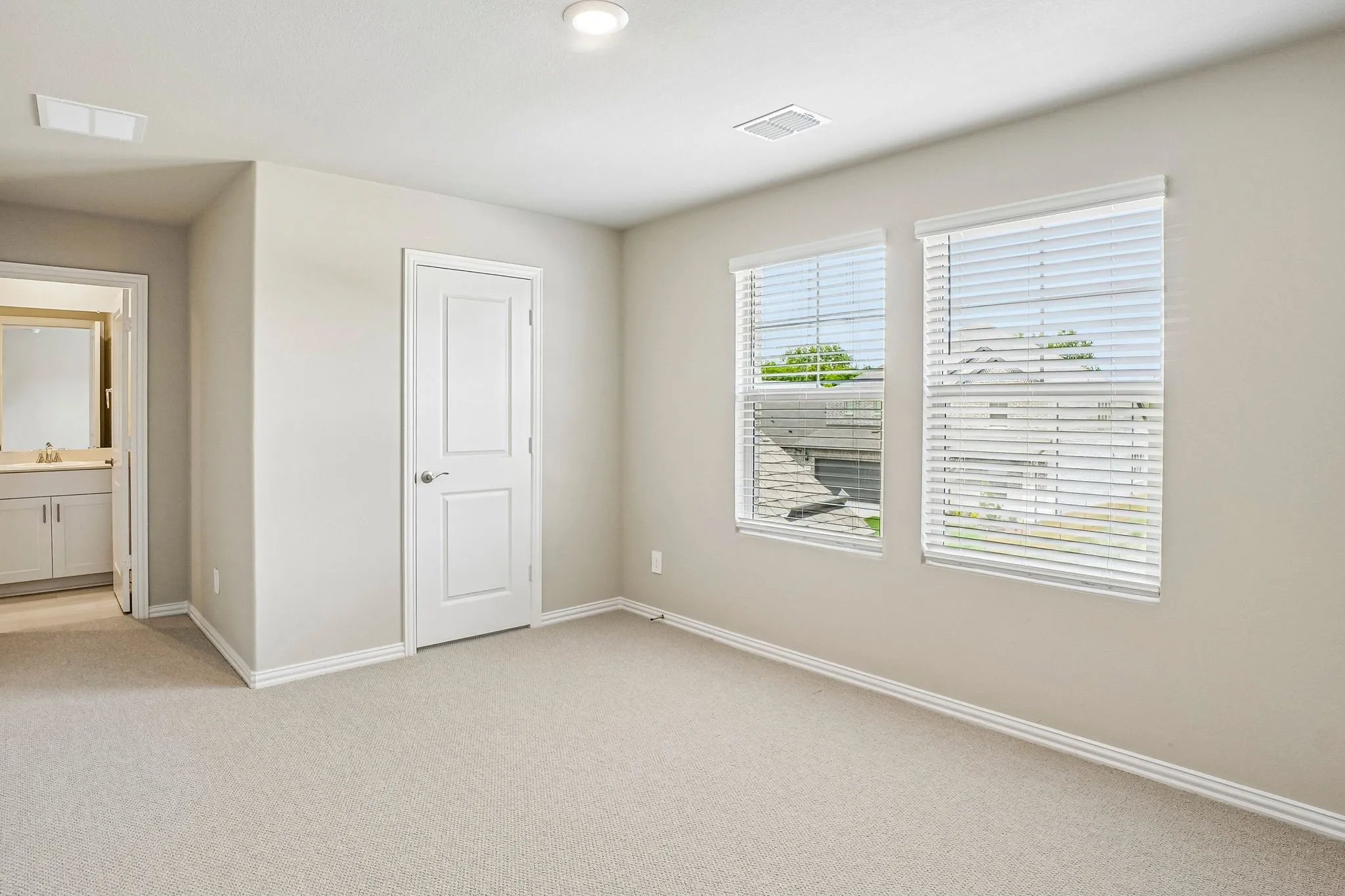 Photo is not of the actual home, but is an inspirational photo of builder’s model home and may depict options, furnishings, and/or decorator features that are not included.