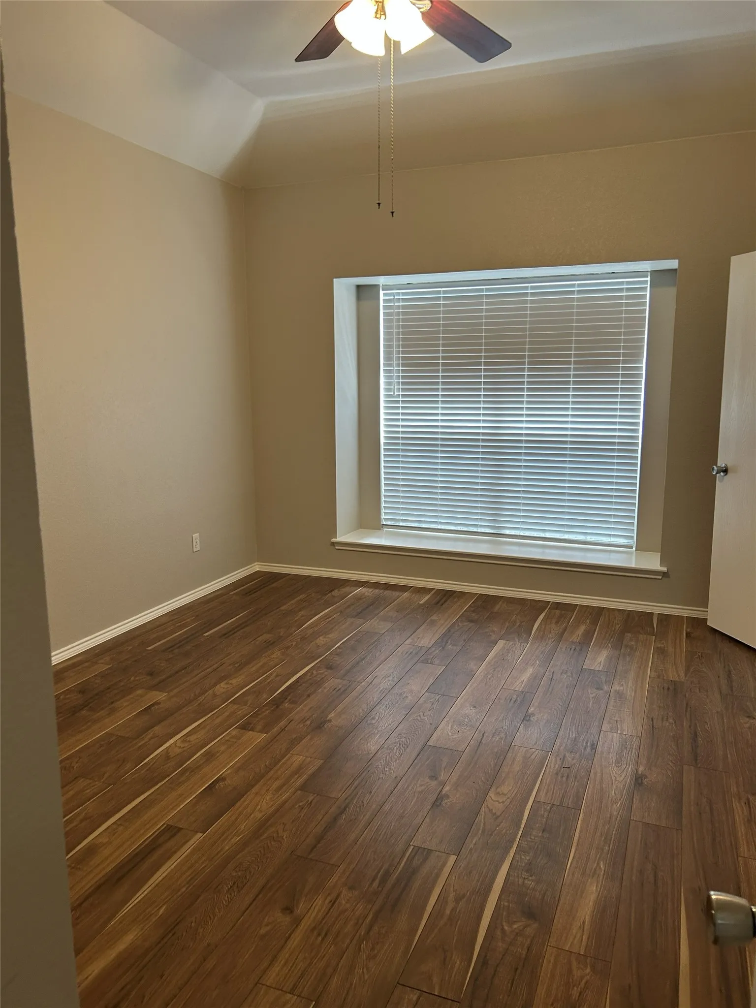 Duplex For Rent in Collin County , 1905 Nest Place, Plano, Texas 75093, 3 Bedroom, 3 Bathroom, 2 Garage spaces, 1,575 Sqft, built in 2000, mls#21383586, Real Estate Agent in Plano, Homes For Rent in Collin county, Homes For Rent in Plano, Realtor in Plano Texas, Real Estate Brokerage Independent Realty Texas, Luminita Cordes Realtor