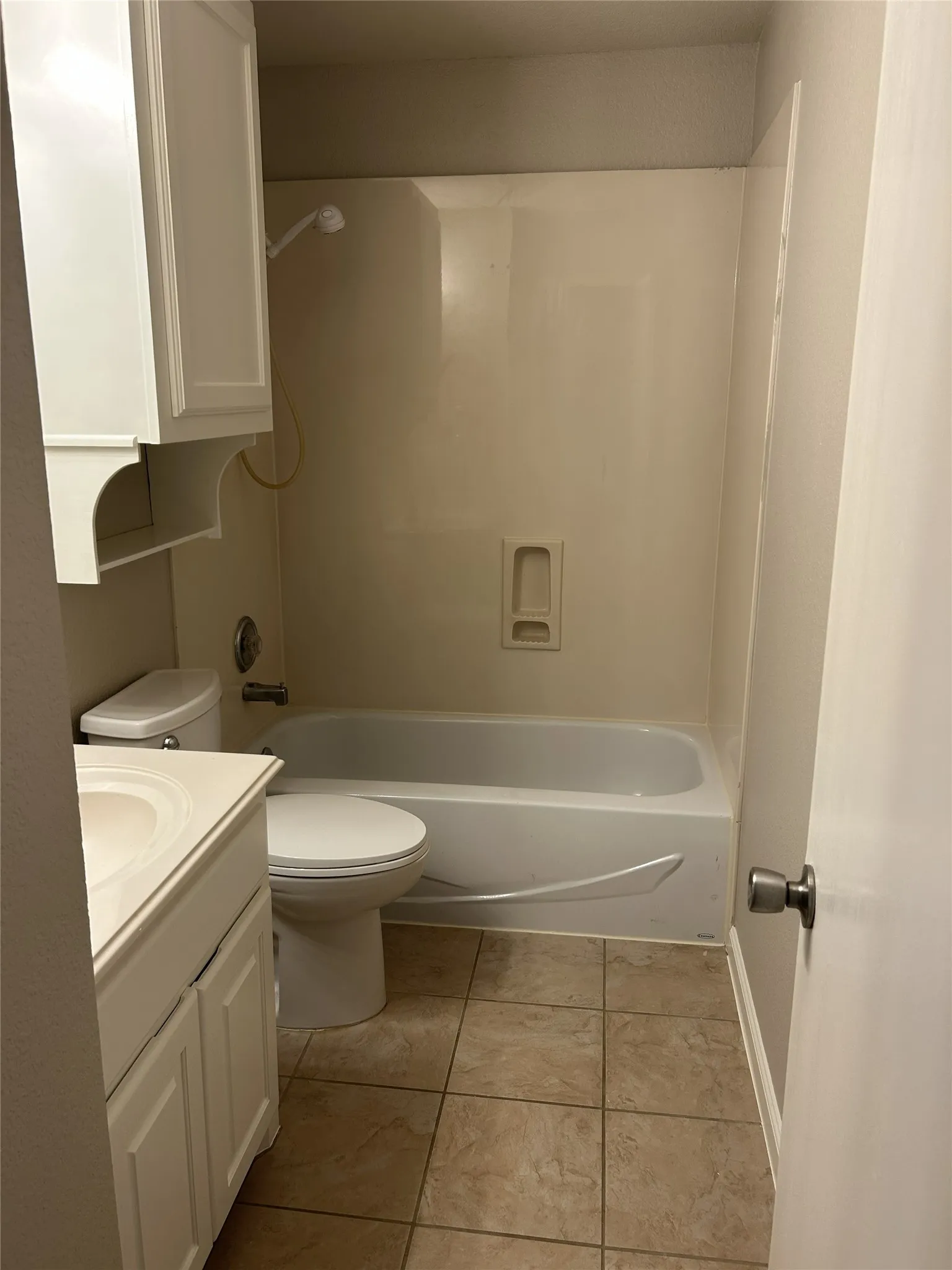 Duplex For Rent in Collin County , 1905 Nest Place, Plano, Texas 75093, 3 Bedroom, 3 Bathroom, 2 Garage spaces, 1,575 Sqft, built in 2000, mls#21383586, Real Estate Agent in Plano, Homes For Rent in Collin county, Homes For Rent in Plano, Realtor in Plano Texas, Real Estate Brokerage Independent Realty Texas, Luminita Cordes Realtor