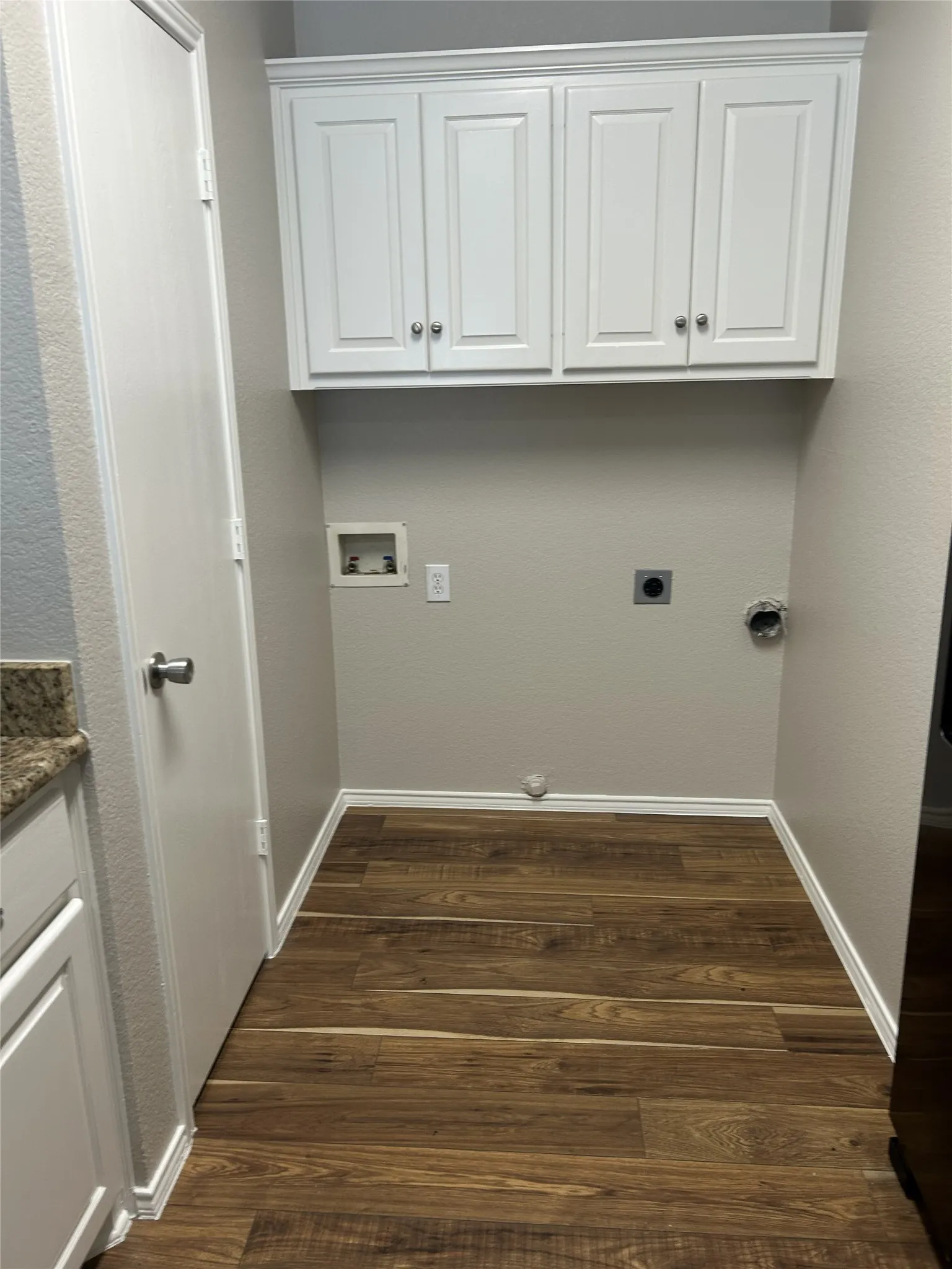 Duplex For Rent in Collin County , 1905 Nest Place, Plano, Texas 75093, 3 Bedroom, 3 Bathroom, 2 Garage spaces, 1,575 Sqft, built in 2000, mls#21383586, Real Estate Agent in Plano, Homes For Rent in Collin county, Homes For Rent in Plano, Realtor in Plano Texas, Real Estate Brokerage Independent Realty Texas, Luminita Cordes Realtor