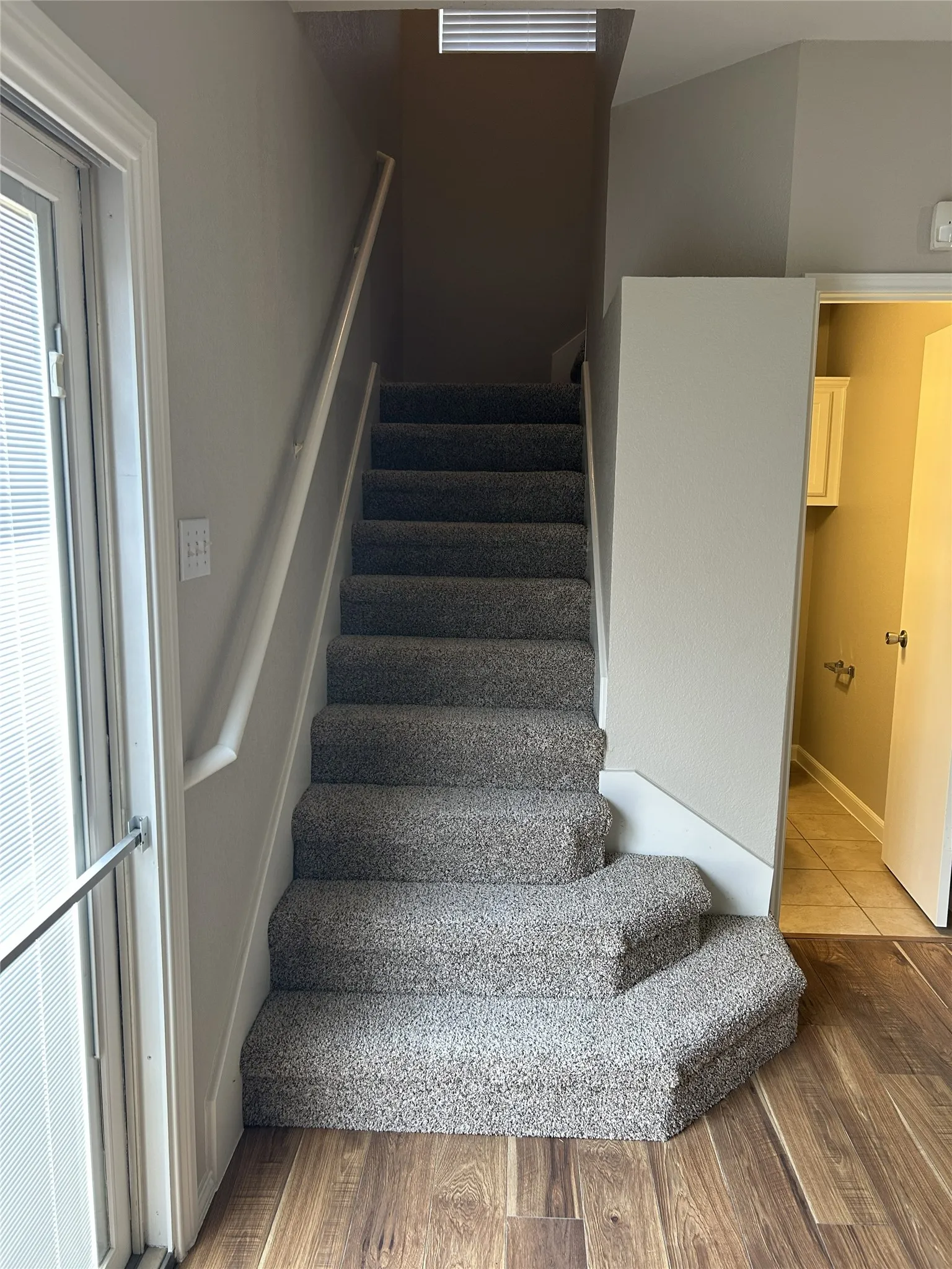 Duplex For Rent in Collin County , 1905 Nest Place, Plano, Texas 75093, 3 Bedroom, 3 Bathroom, 2 Garage spaces, 1,575 Sqft, built in 2000, mls#21383586, Real Estate Agent in Plano, Homes For Rent in Collin county, Homes For Rent in Plano, Realtor in Plano Texas, Real Estate Brokerage Independent Realty Texas, Luminita Cordes Realtor