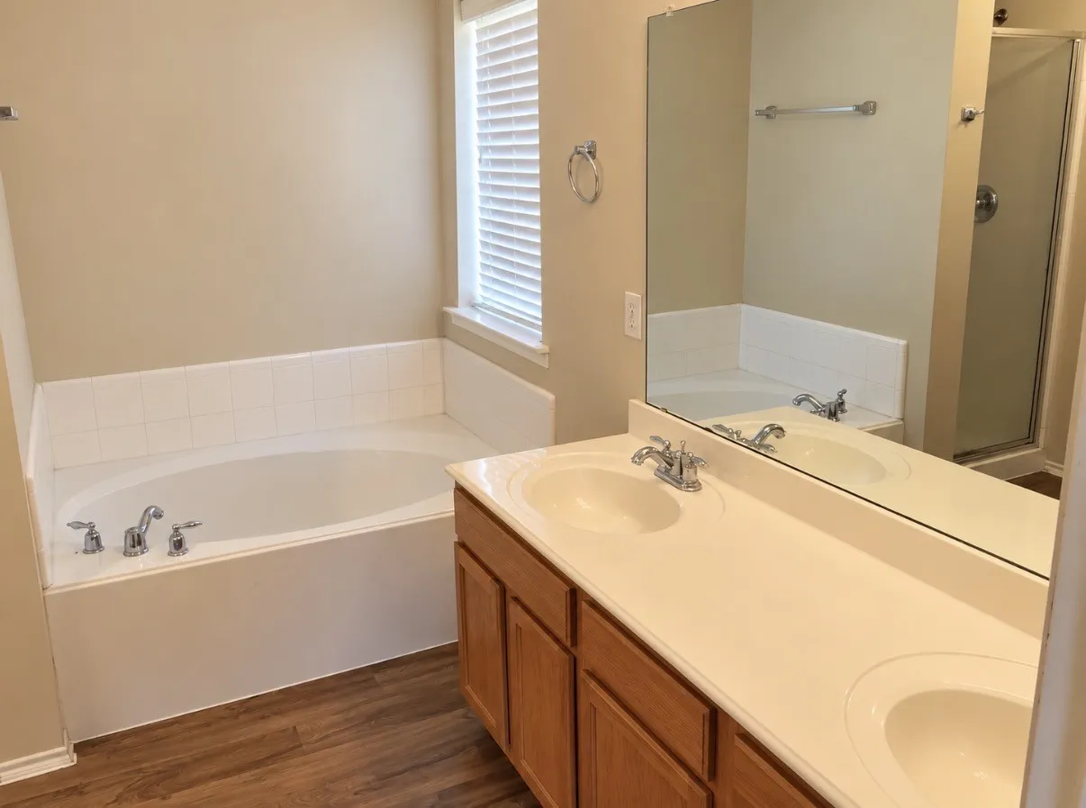 Single Family Residence For Sale in Collin County , 201 Pagoda Drive, Anna, Texas 75409, 5 Bedroom, 3 Bathroom, 2 Garage spaces, 2,769 Sqft, built in 2006, mls#21383591, Real Estate Agent in Anna, Homes For Sale in Collin county, Homes For Sale in Anna, Realtor in Anna Texas, Real Estate Brokerage Independent Realty Texas, Luminita Cordes Realtor