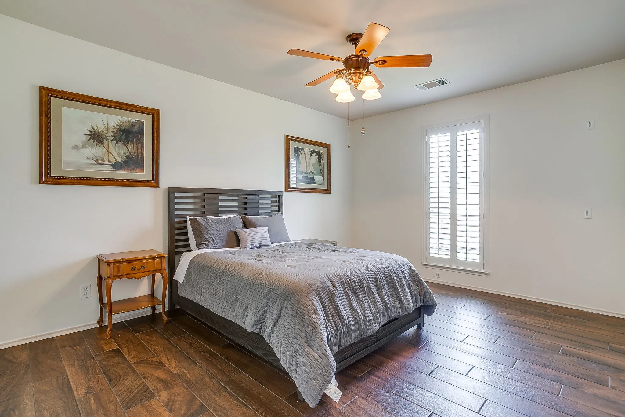 Single Family Residence For Rent in Tarrant County , 9712 Minton Drive, Fort Worth, Texas 76108, 3 Bedroom, 2 Bathroom, 2 Garage spaces, 1,864 Sqft, built in 2005, mls#21383601, Real Estate Agent in Fort Worth, Homes For Rent in Tarrant county, Homes For Rent in Fort Worth, Realtor in Fort Worth Texas, Real Estate Brokerage Independent Realty Texas, Luminita Cordes Realtor