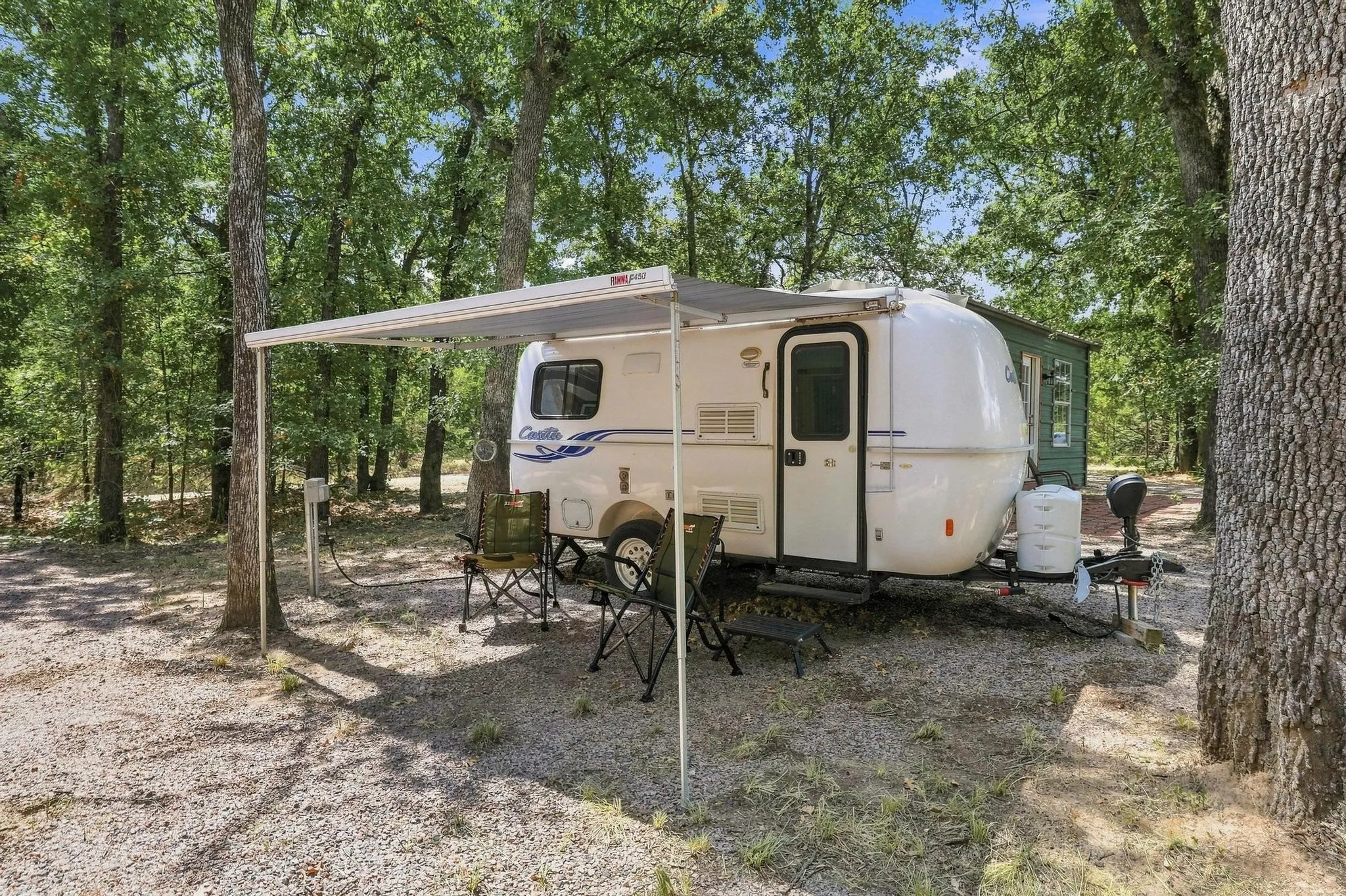 Single Family Residence For Sale in Grayson County , 710 Rio Roxo Road, Gordonville, Texas 76245, 1 Bedroom, 1 Bathroom, Garage spaces, 416 Sqft, built in 2024, mls#21383266, Real Estate Agent in Gordonville, Homes For Sale in Grayson county, Homes For Sale in Gordonville, Realtor in Gordonville Texas, Real Estate Brokerage Independent Realty Texas, Luminita Cordes Realtor