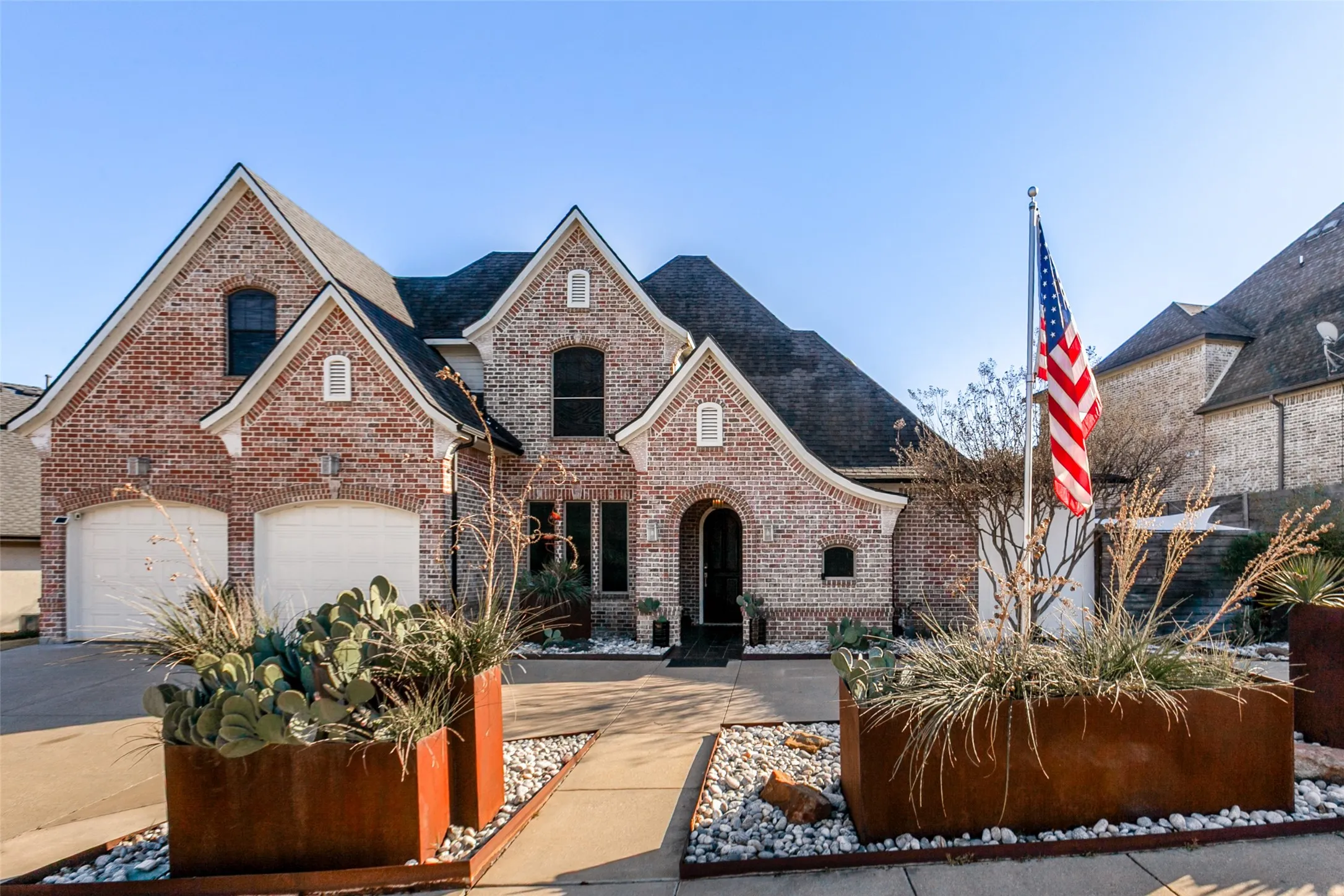 1714 Weiskopf Dr. - Front of home