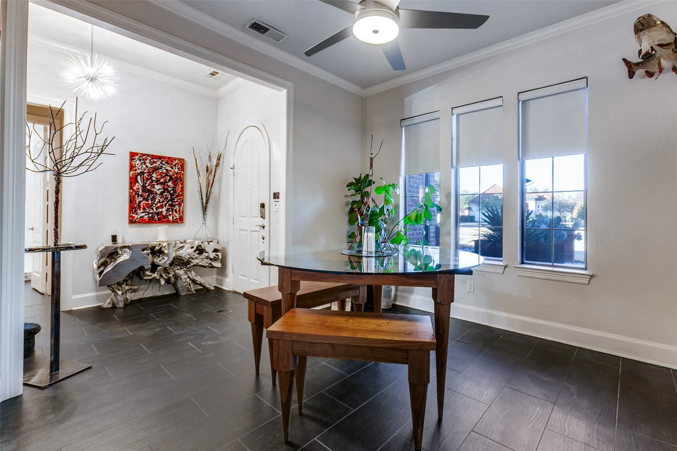 1714 Weiskopf Dr. - Dining Area & Entry