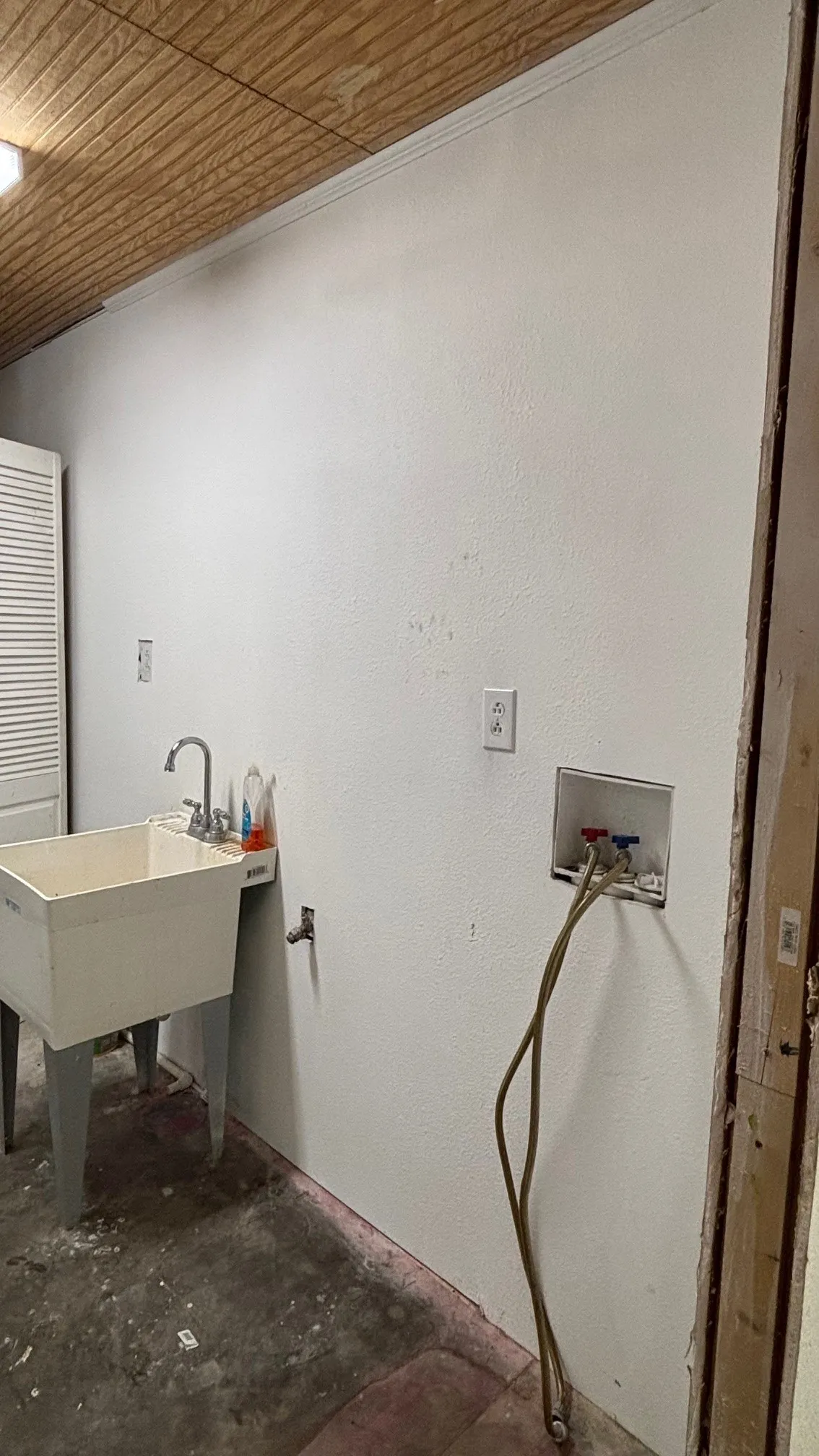 Retail For Rent in Johnson County , 205 E College Avenue, Alvarado, Texas 76009, 0, 0, Garage spaces, 0 Sqft, built in 1900, mls#21383612, Real Estate Agent in Alvarado, Homes For Rent in Johnson county, Homes For Rent in Alvarado, Realtor in Alvarado Texas, Real Estate Brokerage Independent Realty Texas, Luminita Cordes Realtor