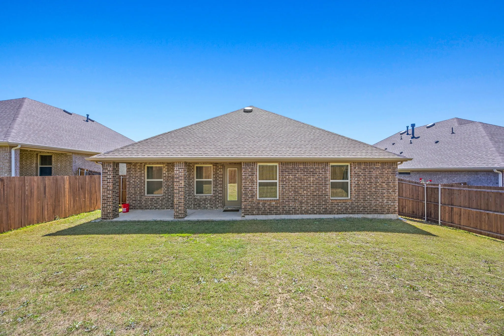 Single Family Residence For Sale in Hunt County , 205 Calico Lane, Caddo Mills, Texas 75135, 4 Bedroom, 2 Bathroom, 2 Garage spaces, 2,012 Sqft, built in 2023, mls#21382397, Real Estate Agent in Caddo Mills, Homes For Sale in Hunt county, Homes For Sale in Caddo Mills, Realtor in Caddo Mills Texas, Real Estate Brokerage Independent Realty Texas, Luminita Cordes Realtor