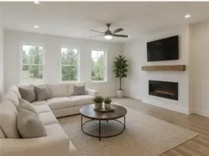 For Sale in Dallas County , 1412 Metropolitan Avenue 101-104, 201-204, Dallas, Texas 75215, 16 Bedroom, 24 Bathroom, 16 Garage spaces, 11,704 Sqft, built in 2026, mls#21381197, Real Estate Agent in Dallas, Homes For Sale in Dallas county, Homes For Sale in Dallas, Realtor in Dallas Texas, Real Estate Brokerage Independent Realty Texas, Luminita Cordes Realtor