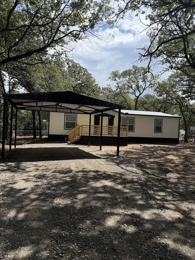 Manufactured Home For Sale in Tarrant County , 1632 Pelican Court N, Pelican Bay, Texas 76020, 3 Bedroom, 2 Bathroom, Garage spaces, 1,387 Sqft, built in 2026, mls#21383600, Real Estate Agent in Pelican Bay, Homes For Sale in Tarrant county, Homes For Sale in Pelican Bay, Realtor in Pelican Bay Texas, Real Estate Brokerage Independent Realty Texas, Luminita Cordes Realtor
