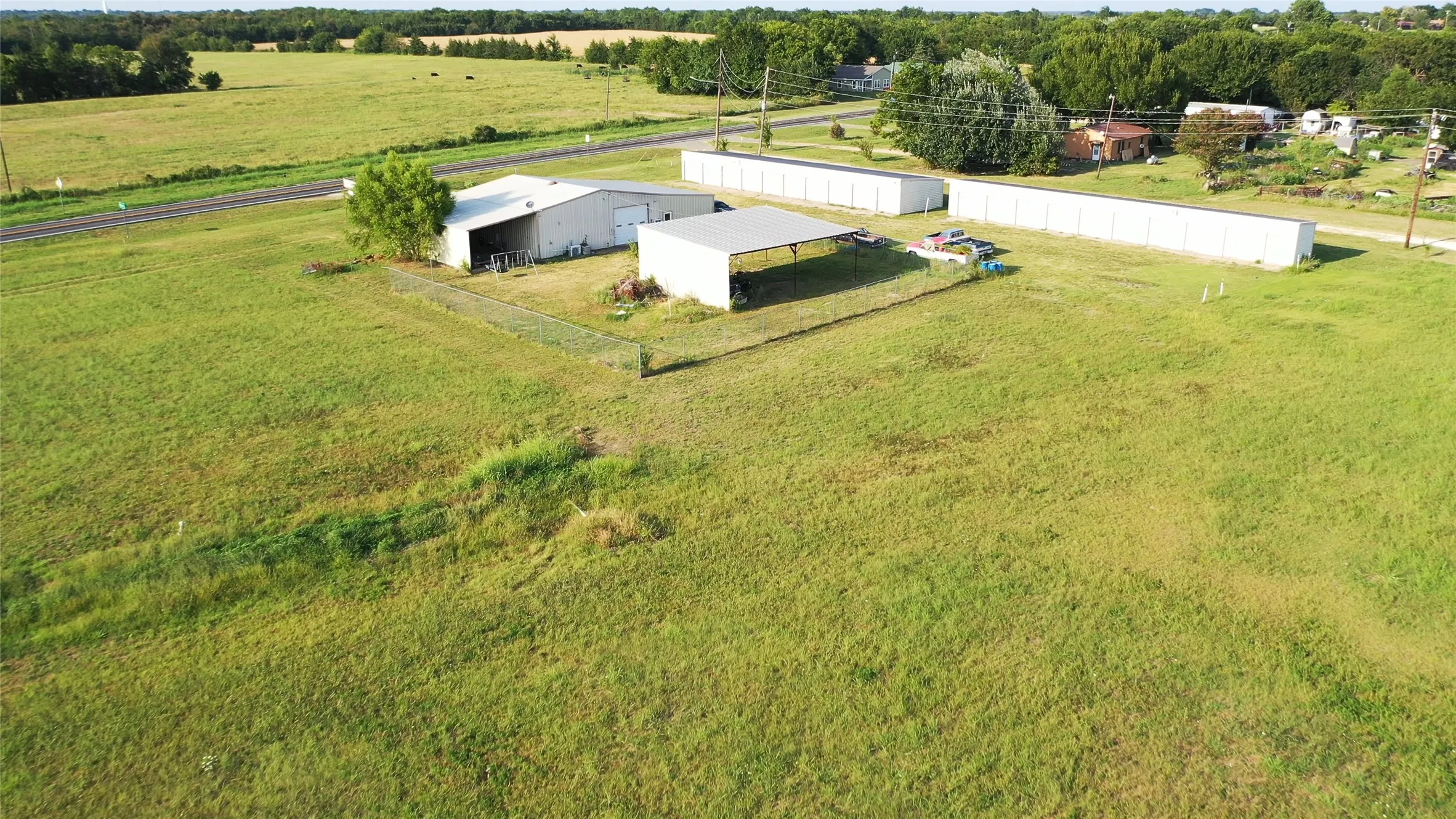 Warehouse For Sale in Lamar County , 6240 Farm Road 1508, Paris, Texas 75462, 0, 0, Garage spaces, 0 Sqft, built in 1998, mls#21364579, Real Estate Agent in Paris, Homes For Sale in Lamar county, Homes For Sale in Paris, Realtor in Paris Texas, Real Estate Brokerage Independent Realty Texas, Luminita Cordes Realtor