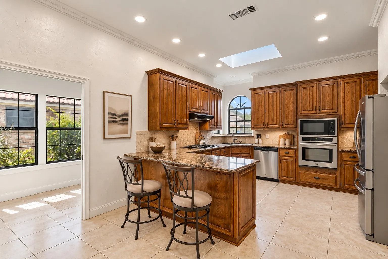 Single Family Residence For Sale in Dallas County , 1909 Pecan Ridge Drive, Rowlett, Texas 75088, 4 Bedroom, 3 Bathroom, 2 Garage spaces, 3,282 Sqft, built in 1986, mls#21382838, Real Estate Agent in Rowlett, Homes For Sale in Dallas county, Homes For Sale in Rowlett, Realtor in Rowlett Texas, Real Estate Brokerage Independent Realty Texas, Luminita Cordes Realtor