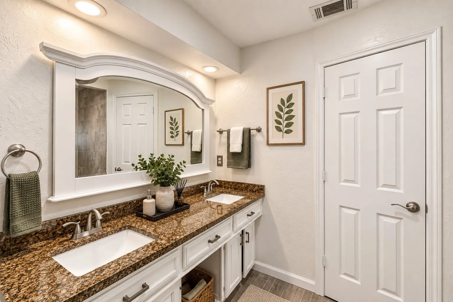 Primary Ensuite Bathroom
