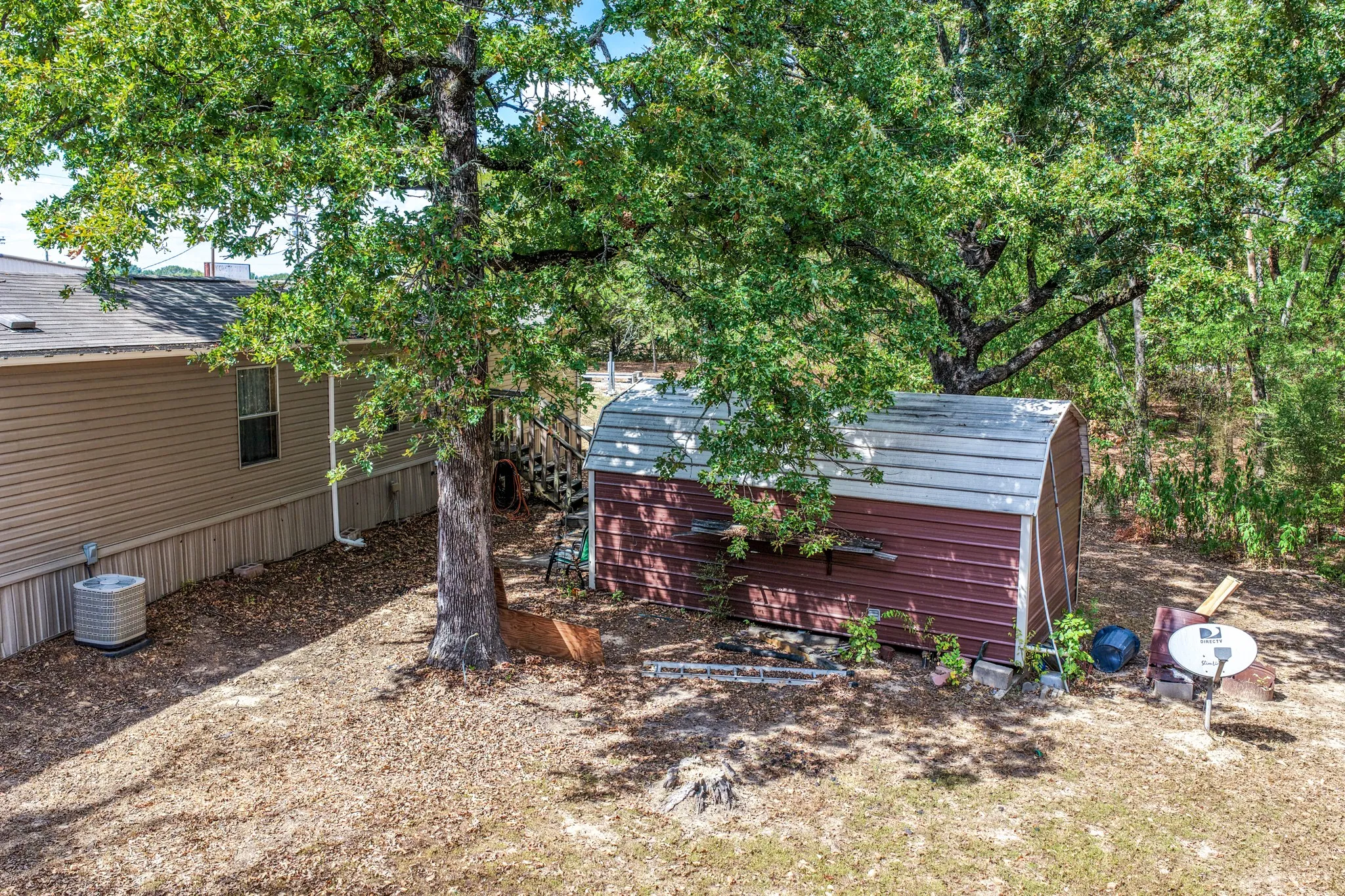 Manufactured Home For Sale in Rains County , 121 Rs County Road 3317, Emory, Texas 75440, 2 Bedroom, 2 Bathroom, Garage spaces, 1,216 Sqft, built in 2010, mls#21383260, Real Estate Agent in Emory, Homes For Sale in Rains county, Homes For Sale in Emory, Realtor in Emory Texas, Real Estate Brokerage Independent Realty Texas, Luminita Cordes Realtor