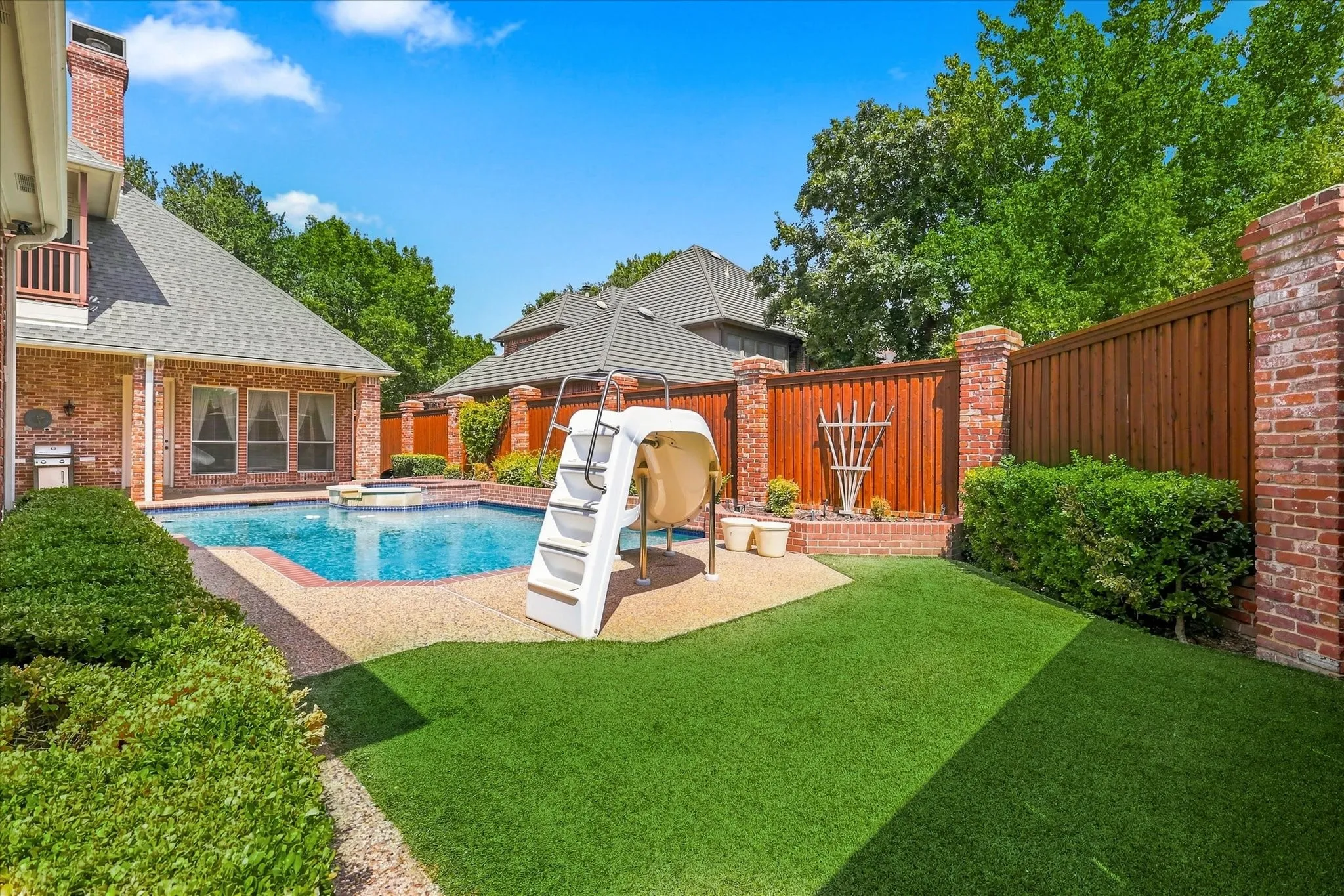 Single Family Residence For Sale in Collin County , 4936 Sandestin Drive, Dallas, Texas 75287, 5 Bedroom, 6 Bathroom, 3 Garage spaces, 4,781 Sqft, built in 1991, mls#21381258, Real Estate Agent in Dallas, Homes For Sale in Collin county, Homes For Sale in Dallas, Realtor in Dallas Texas, Real Estate Brokerage Independent Realty Texas, Luminita Cordes Realtor