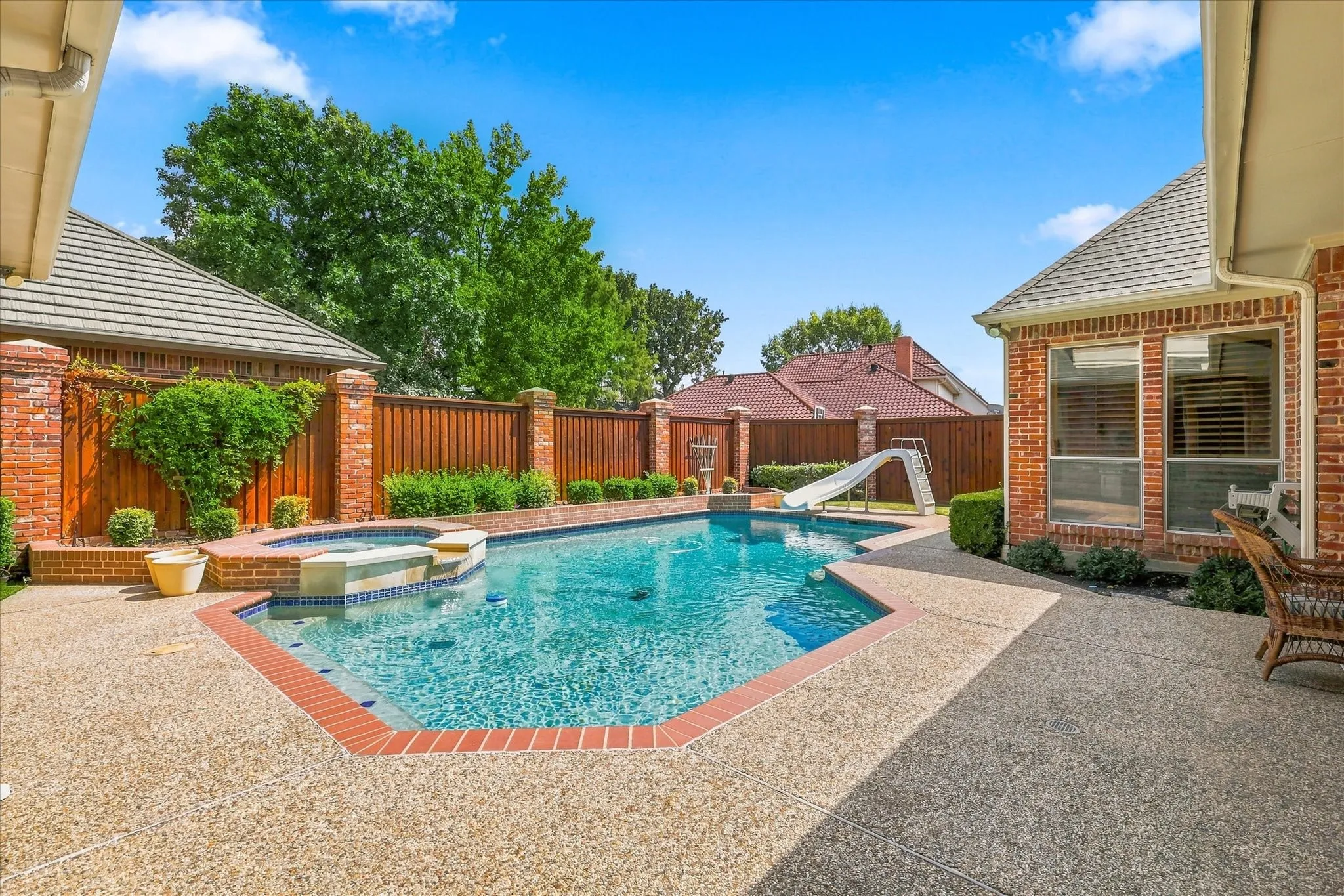 Single Family Residence For Sale in Collin County , 4936 Sandestin Drive, Dallas, Texas 75287, 5 Bedroom, 6 Bathroom, 3 Garage spaces, 4,781 Sqft, built in 1991, mls#21381258, Real Estate Agent in Dallas, Homes For Sale in Collin county, Homes For Sale in Dallas, Realtor in Dallas Texas, Real Estate Brokerage Independent Realty Texas, Luminita Cordes Realtor
