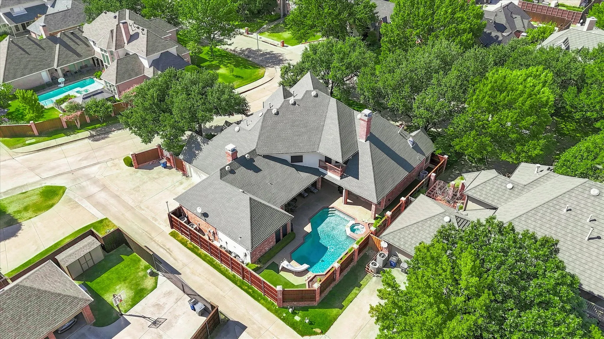 Single Family Residence For Sale in Collin County , 4936 Sandestin Drive, Dallas, Texas 75287, 5 Bedroom, 6 Bathroom, 3 Garage spaces, 4,781 Sqft, built in 1991, mls#21381258, Real Estate Agent in Dallas, Homes For Sale in Collin county, Homes For Sale in Dallas, Realtor in Dallas Texas, Real Estate Brokerage Independent Realty Texas, Luminita Cordes Realtor