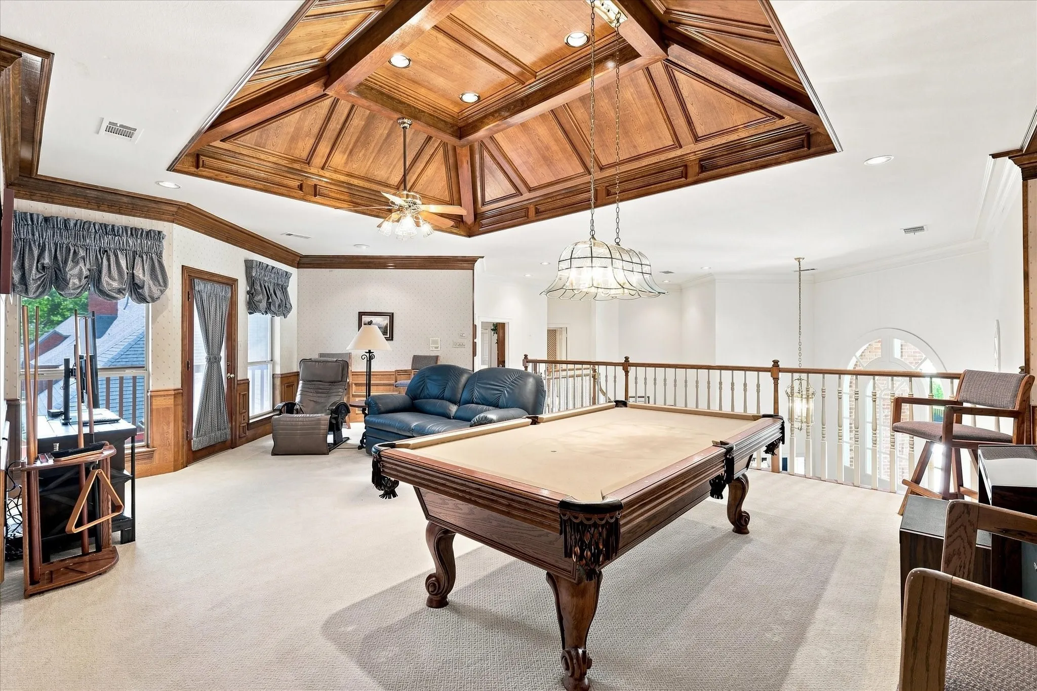 Single Family Residence For Sale in Collin County , 4936 Sandestin Drive, Dallas, Texas 75287, 5 Bedroom, 6 Bathroom, 3 Garage spaces, 4,781 Sqft, built in 1991, mls#21381258, Real Estate Agent in Dallas, Homes For Sale in Collin county, Homes For Sale in Dallas, Realtor in Dallas Texas, Real Estate Brokerage Independent Realty Texas, Luminita Cordes Realtor