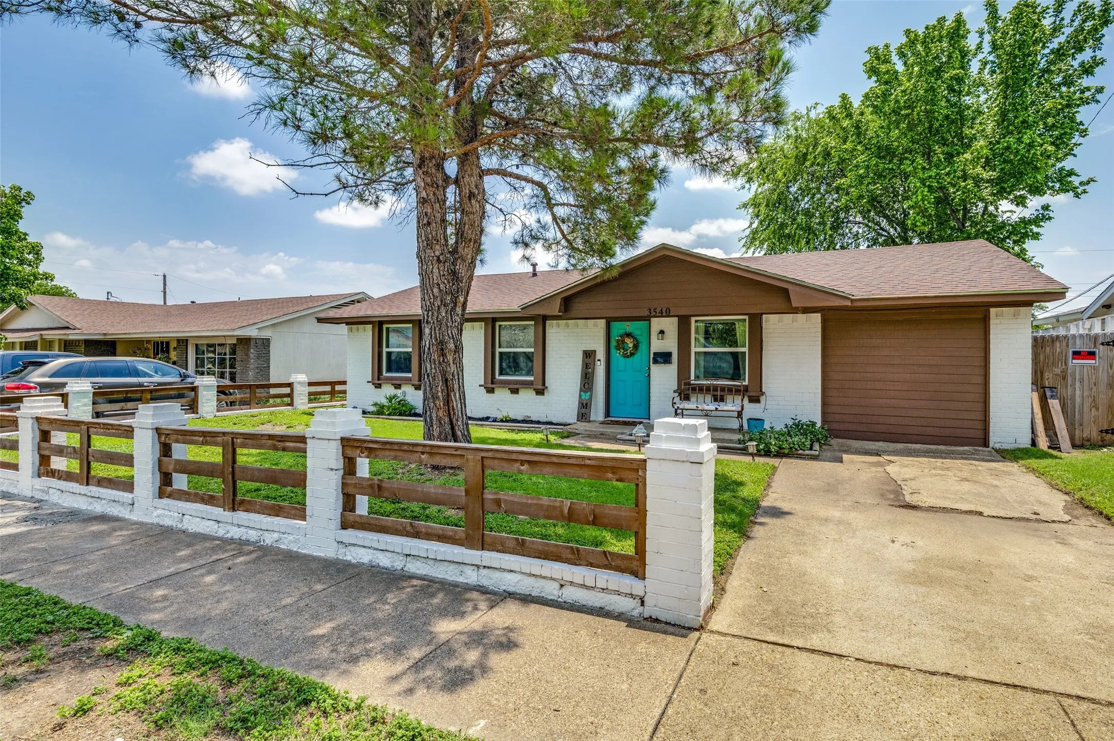 Single Family Residence For Sale in Dallas County , 3540 Frosty Trail, Dallas, Texas 75241, 4 Bedroom, 2 Bathroom, Garage spaces, 1,344 Sqft, built in 1969, mls#21382392, Real Estate Agent in Dallas, Homes For Sale in Dallas county, Homes For Sale in Dallas, Realtor in Dallas Texas, Real Estate Brokerage Independent Realty Texas, Luminita Cordes Realtor
