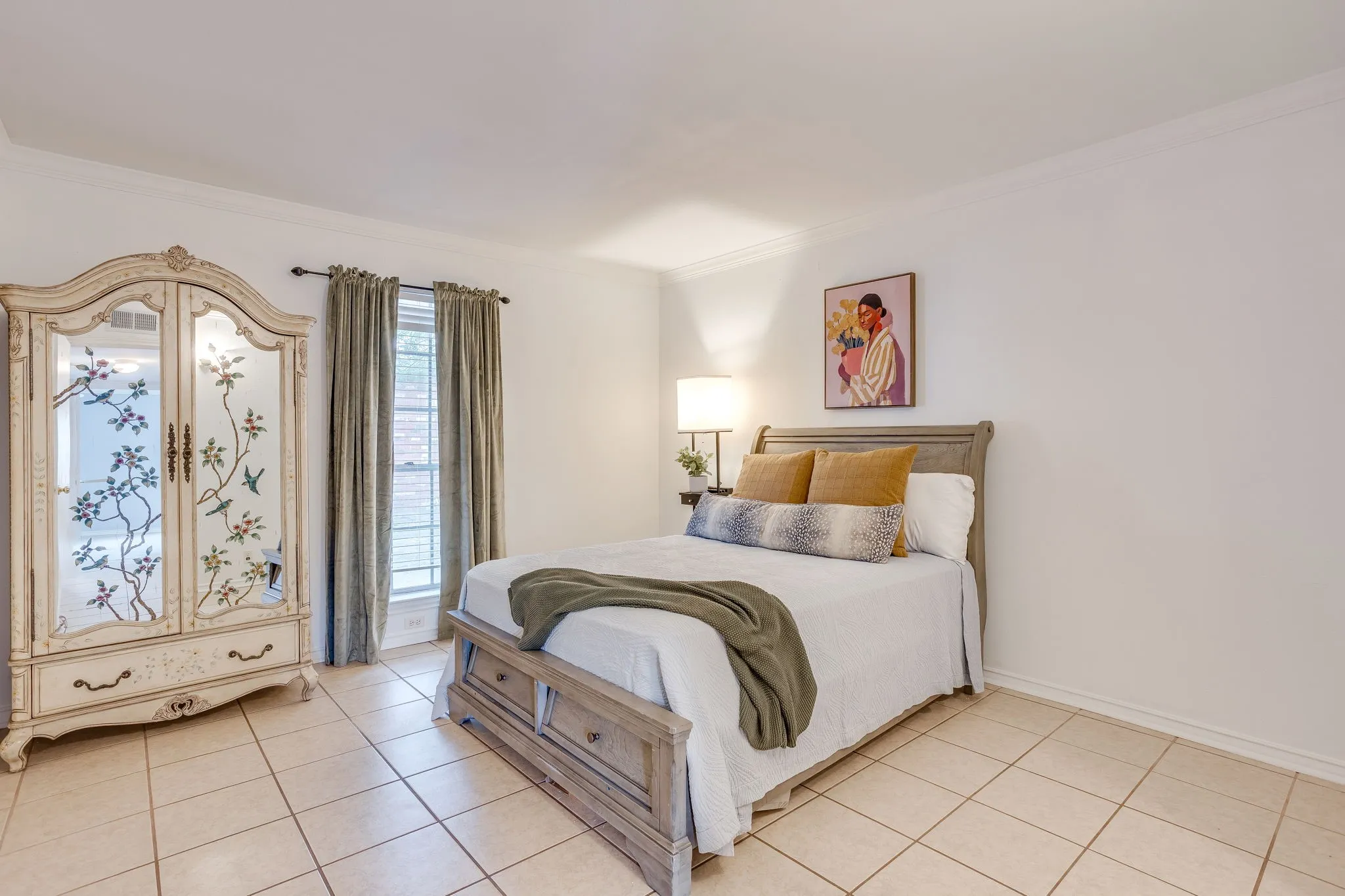 Condominium For Sale in Tarrant County , 901 Roaring Springs Road, Fort Worth, Texas 76114, 2 Bedroom, 2 Bathroom, Garage spaces, 1,059 Sqft, built in 1970, mls#21383576, Real Estate Agent in Fort Worth, Homes For Sale in Tarrant county, Homes For Sale in Fort Worth, Realtor in Fort Worth Texas, Real Estate Brokerage Independent Realty Texas, Luminita Cordes Realtor