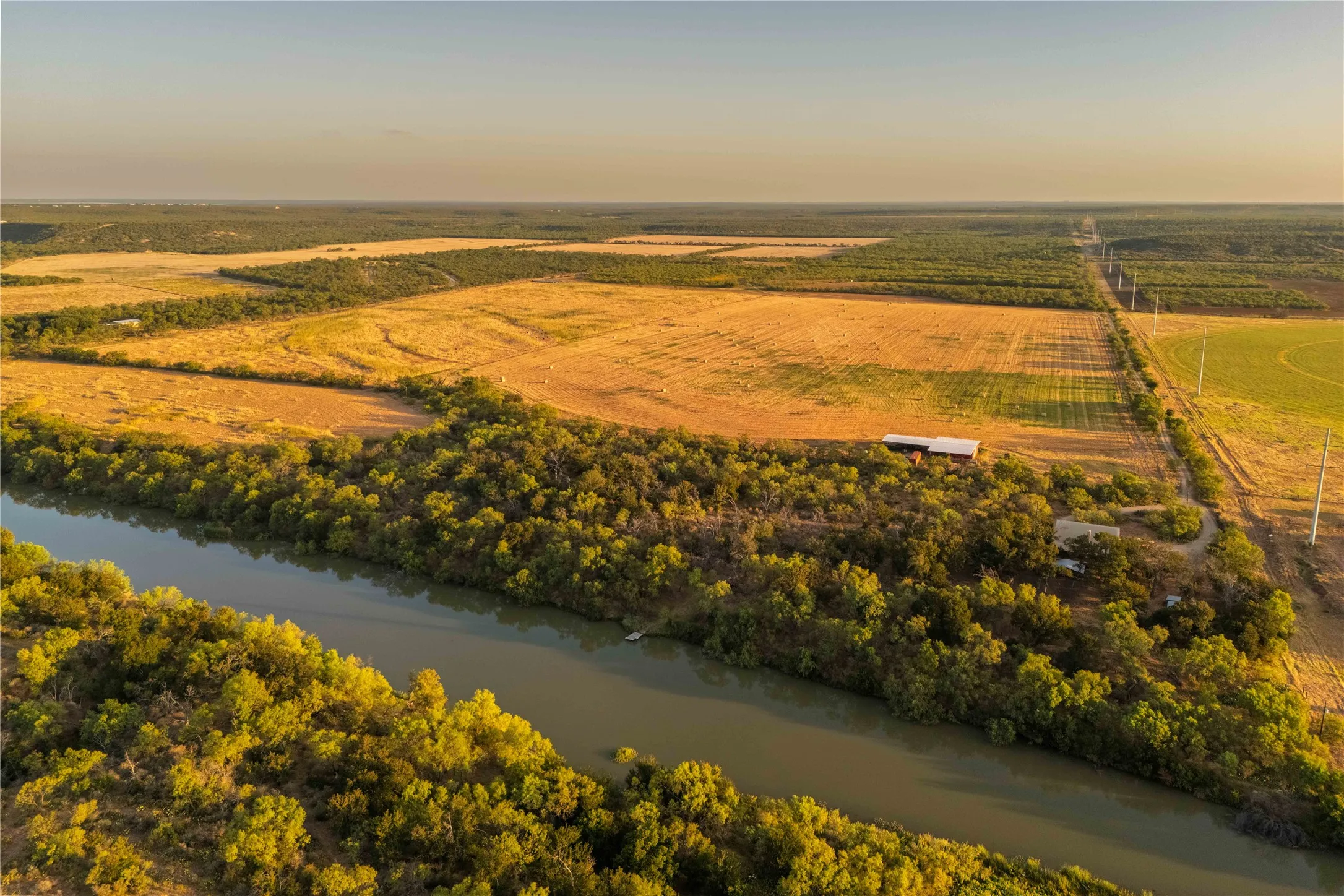 Ranch For Sale in Coleman County , 3638 County Road 312, Voss, Texas 76888, 0, 0, Garage spaces, 0 Sqft, built in 2014, mls#21383631, Real Estate Agent in Voss, Homes For Sale in Coleman county, Homes For Sale in Voss, Realtor in Voss Texas, Real Estate Brokerage Independent Realty Texas, Luminita Cordes Realtor