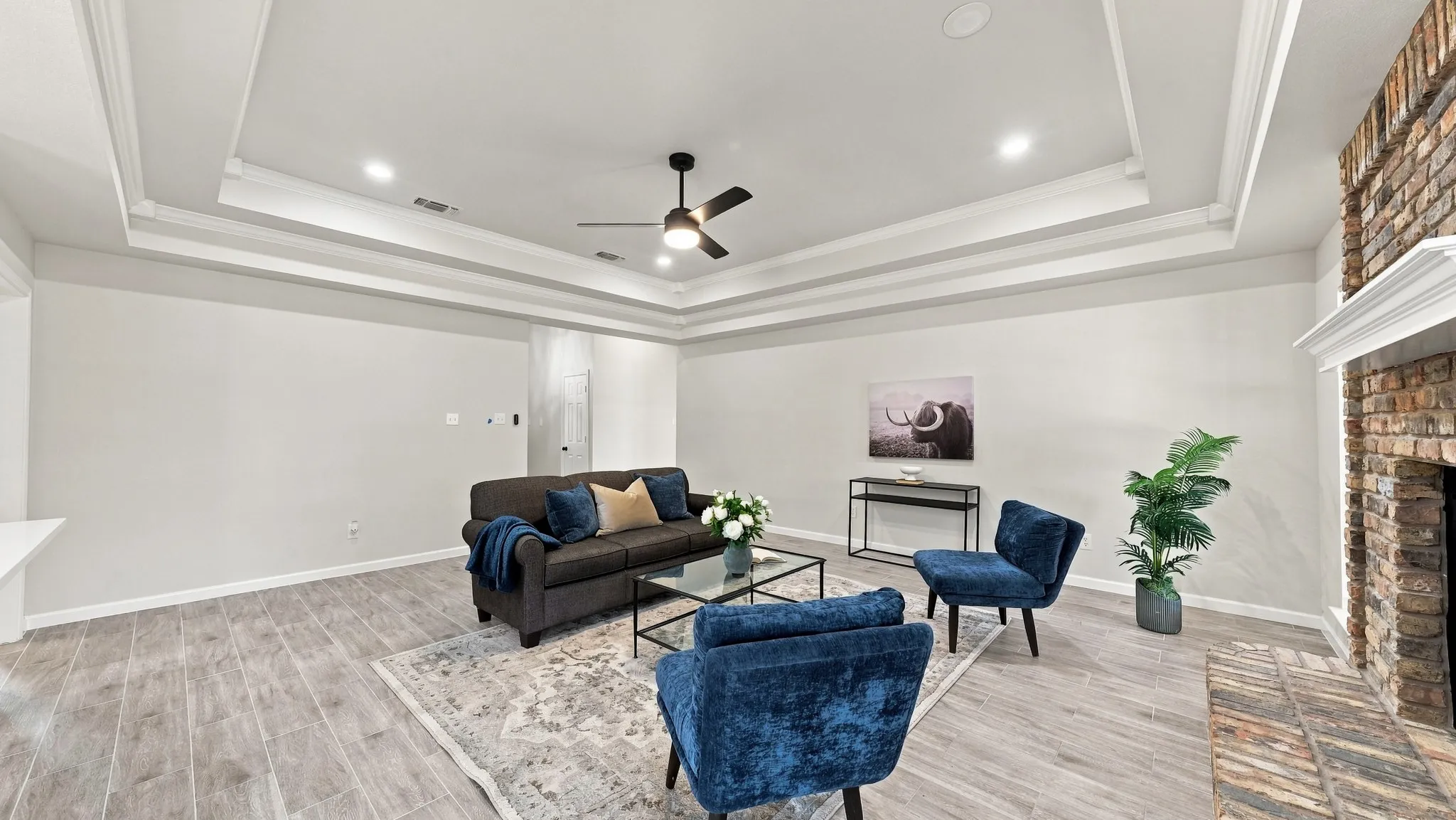 Single Family Residence For Sale in Parker County , 3900 Ridge Road, Willow Park, Texas 76087, 4 Bedroom, 2 Bathroom, 4 Garage spaces, 2,183 Sqft, built in 1996, mls#21383575, Real Estate Agent in Willow Park, Homes For Sale in Parker county, Homes For Sale in Willow Park, Realtor in Willow Park Texas, Real Estate Brokerage Independent Realty Texas, Luminita Cordes Realtor