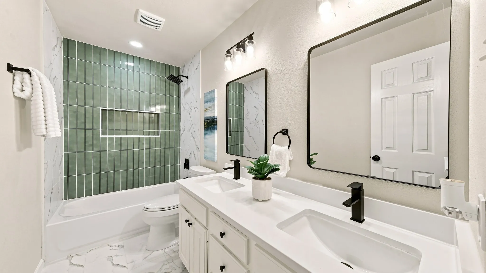 Single Family Residence For Sale in Parker County , 3900 Ridge Road, Willow Park, Texas 76087, 4 Bedroom, 2 Bathroom, 4 Garage spaces, 2,183 Sqft, built in 1996, mls#21383575, Real Estate Agent in Willow Park, Homes For Sale in Parker county, Homes For Sale in Willow Park, Realtor in Willow Park Texas, Real Estate Brokerage Independent Realty Texas, Luminita Cordes Realtor