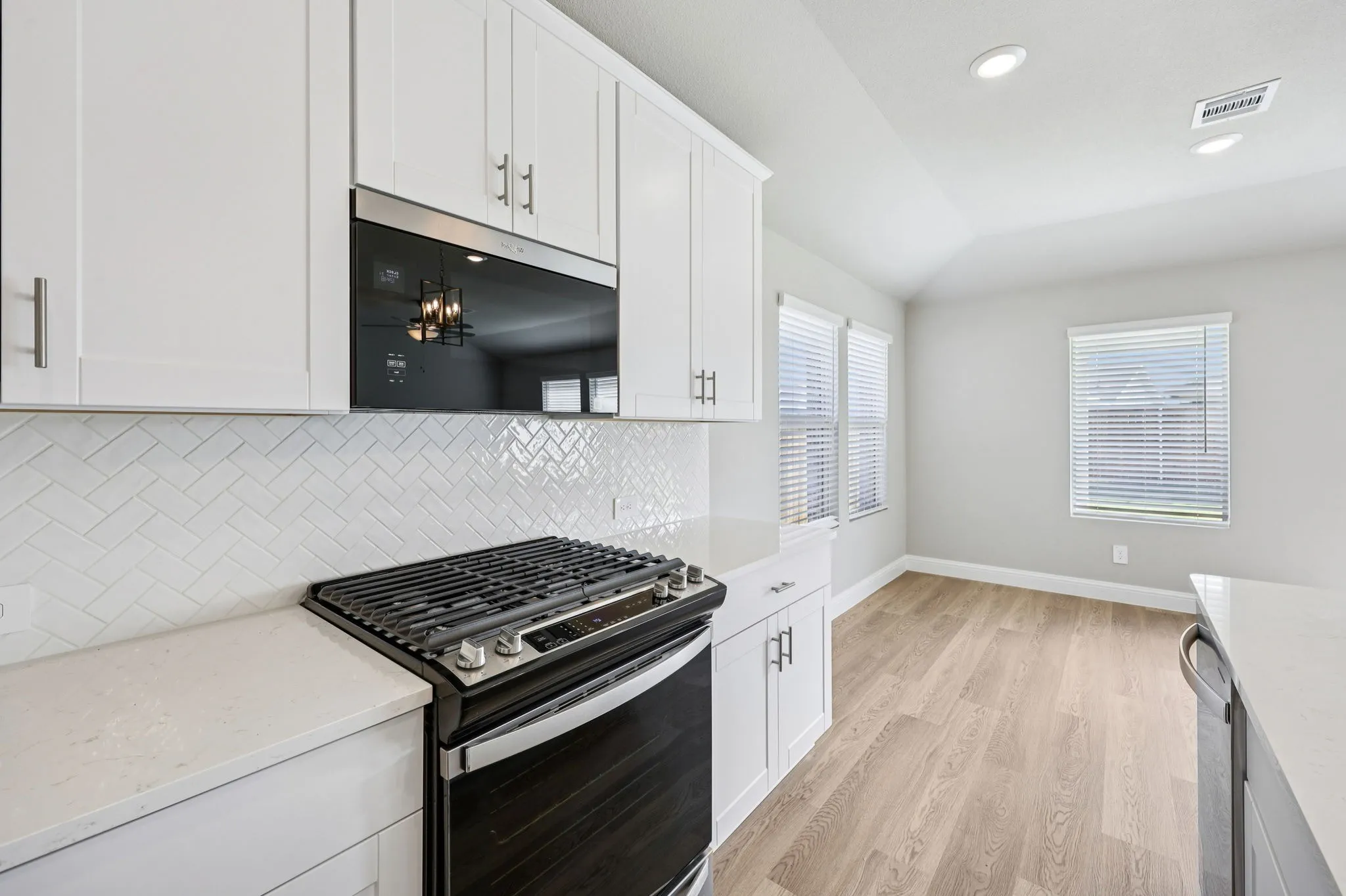 Photo is not of the actual home, but is an inspirational photo of builder’s model home and may depict options, furnishings, and/or decorator features that are not included.