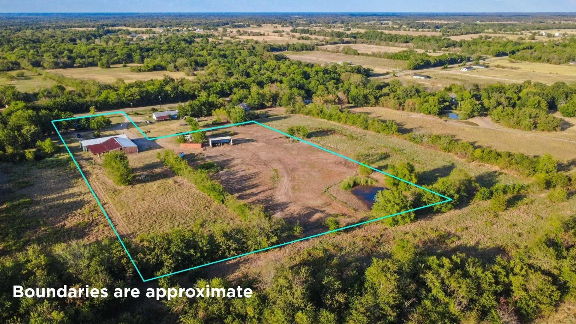 Single Family Residence For Sale in Hopkins County , 803 Farm Road 71 W, Sulphur Springs, Texas 75482, 2 Bedroom, 2 Bathroom, Garage spaces, 1,260 Sqft, built in 1983, mls#21380783, Real Estate Agent in Sulphur Springs, Homes For Sale in Hopkins county, Homes For Sale in Sulphur Springs, Realtor in Sulphur Springs Texas, Real Estate Brokerage Independent Realty Texas, Luminita Cordes Realtor