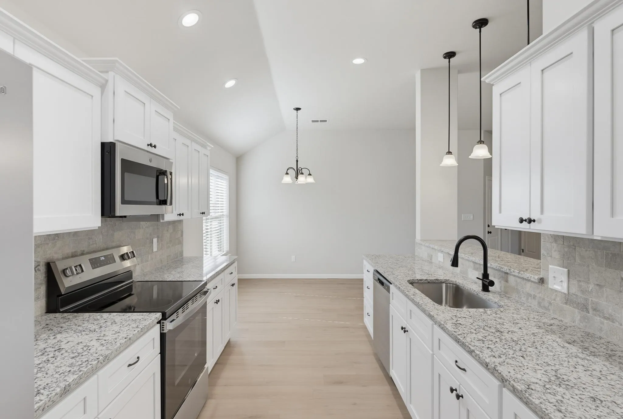 Single Family Residence For Rent in Taylor County , 5642 Abbey Road, Abilene, Texas 79606, 3 Bedroom, 2 Bathroom, 2 Garage spaces, 1,522 Sqft, built in 2026, mls#21382128, Real Estate Agent in Abilene, Homes For Rent in Taylor county, Homes For Rent in Abilene, Realtor in Abilene Texas, Real Estate Brokerage Independent Realty Texas, Luminita Cordes Realtor