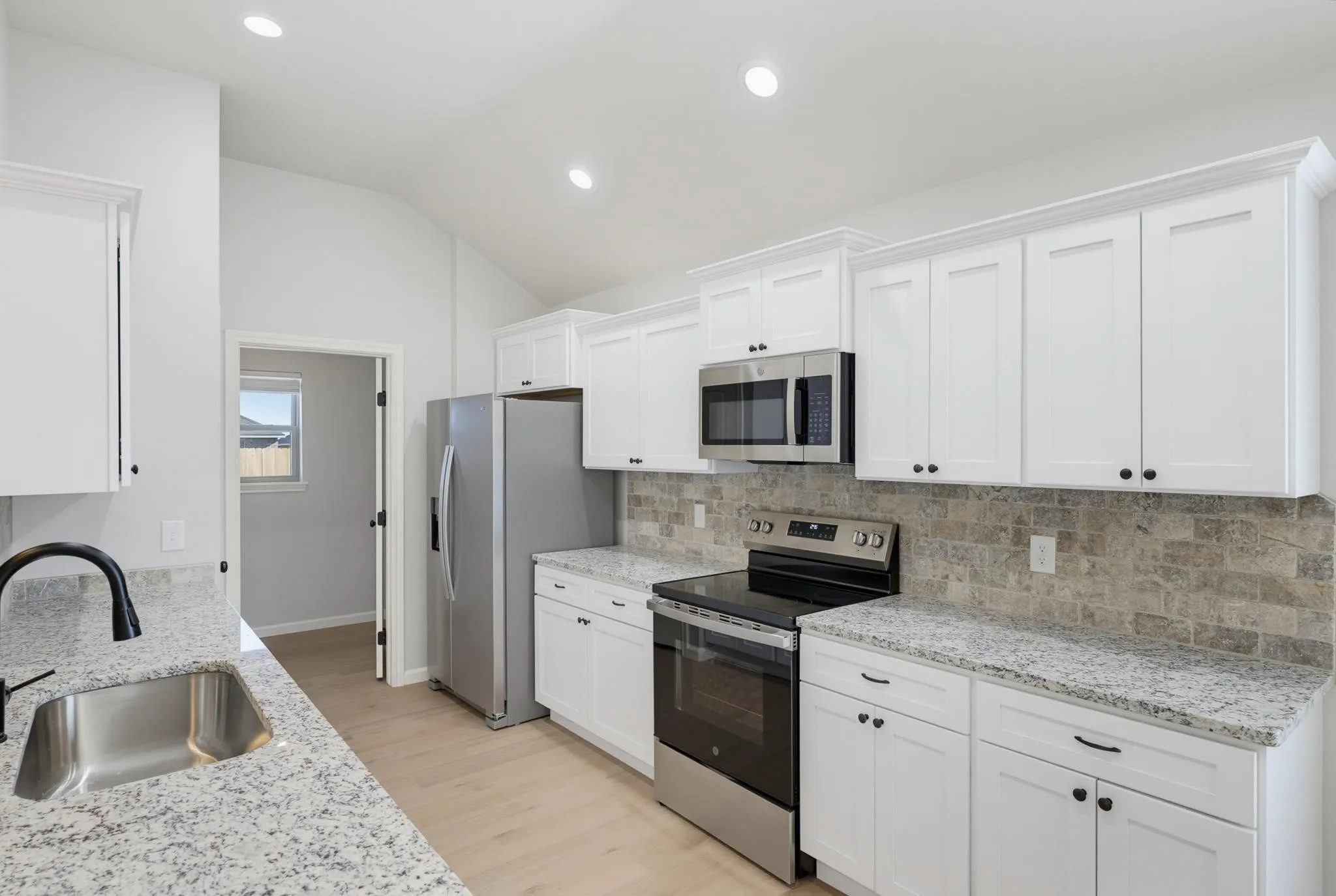 Single Family Residence For Rent in Taylor County , 5642 Abbey Road, Abilene, Texas 79606, 3 Bedroom, 2 Bathroom, 2 Garage spaces, 1,522 Sqft, built in 2026, mls#21382128, Real Estate Agent in Abilene, Homes For Rent in Taylor county, Homes For Rent in Abilene, Realtor in Abilene Texas, Real Estate Brokerage Independent Realty Texas, Luminita Cordes Realtor