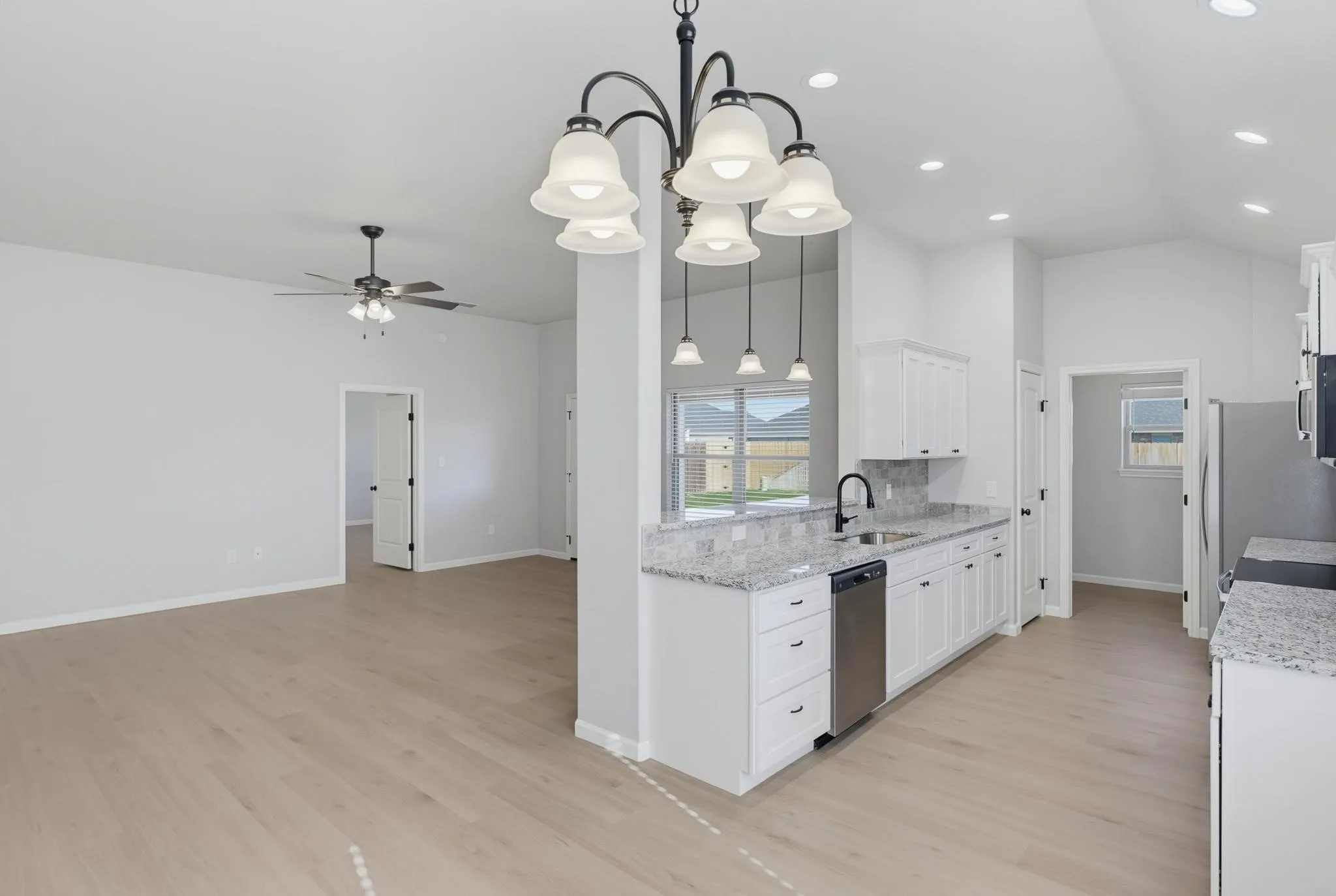 Single Family Residence For Rent in Taylor County , 5642 Abbey Road, Abilene, Texas 79606, 3 Bedroom, 2 Bathroom, 2 Garage spaces, 1,522 Sqft, built in 2026, mls#21382128, Real Estate Agent in Abilene, Homes For Rent in Taylor county, Homes For Rent in Abilene, Realtor in Abilene Texas, Real Estate Brokerage Independent Realty Texas, Luminita Cordes Realtor