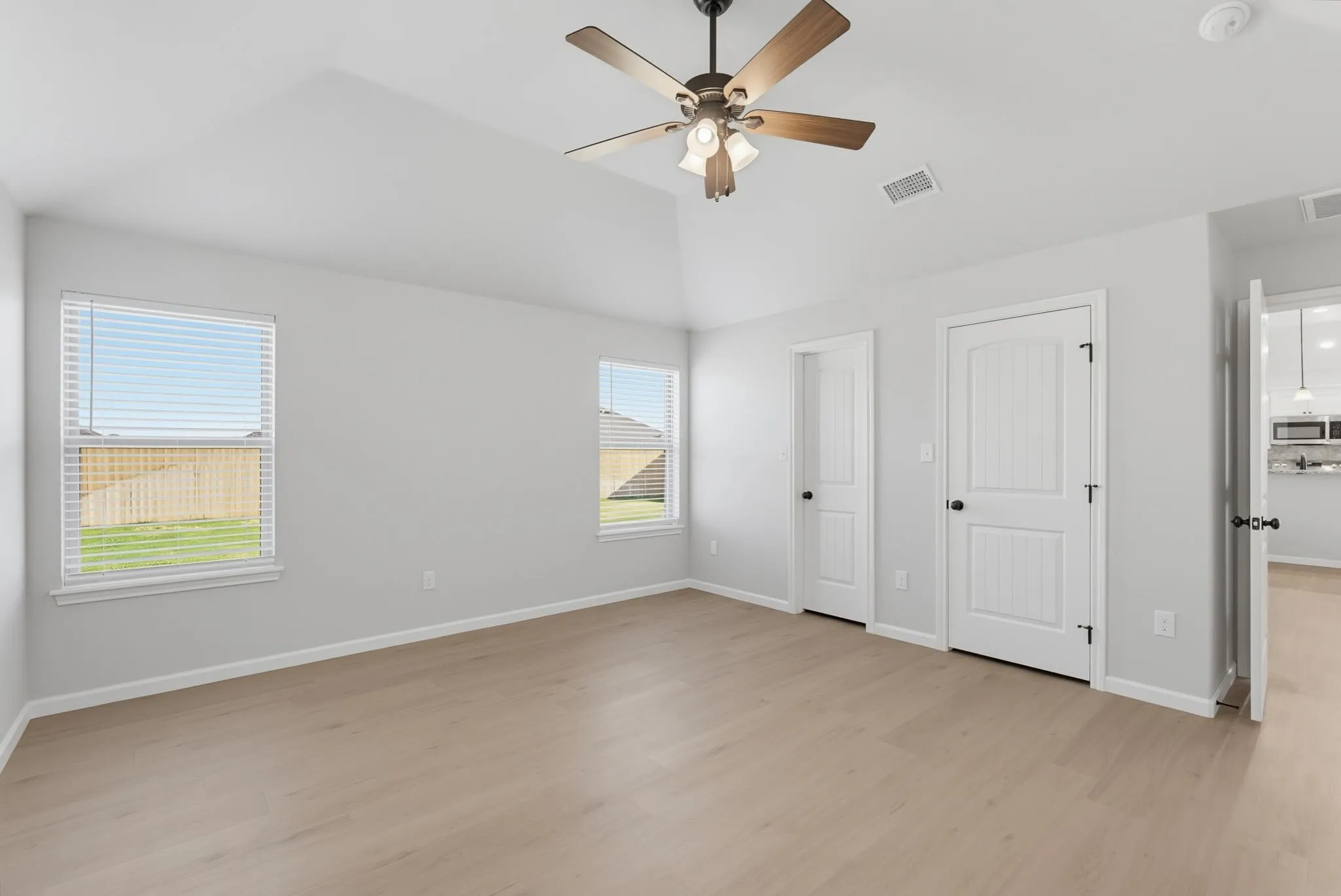 Single Family Residence For Rent in Taylor County , 5642 Abbey Road, Abilene, Texas 79606, 3 Bedroom, 2 Bathroom, 2 Garage spaces, 1,522 Sqft, built in 2026, mls#21382128, Real Estate Agent in Abilene, Homes For Rent in Taylor county, Homes For Rent in Abilene, Realtor in Abilene Texas, Real Estate Brokerage Independent Realty Texas, Luminita Cordes Realtor