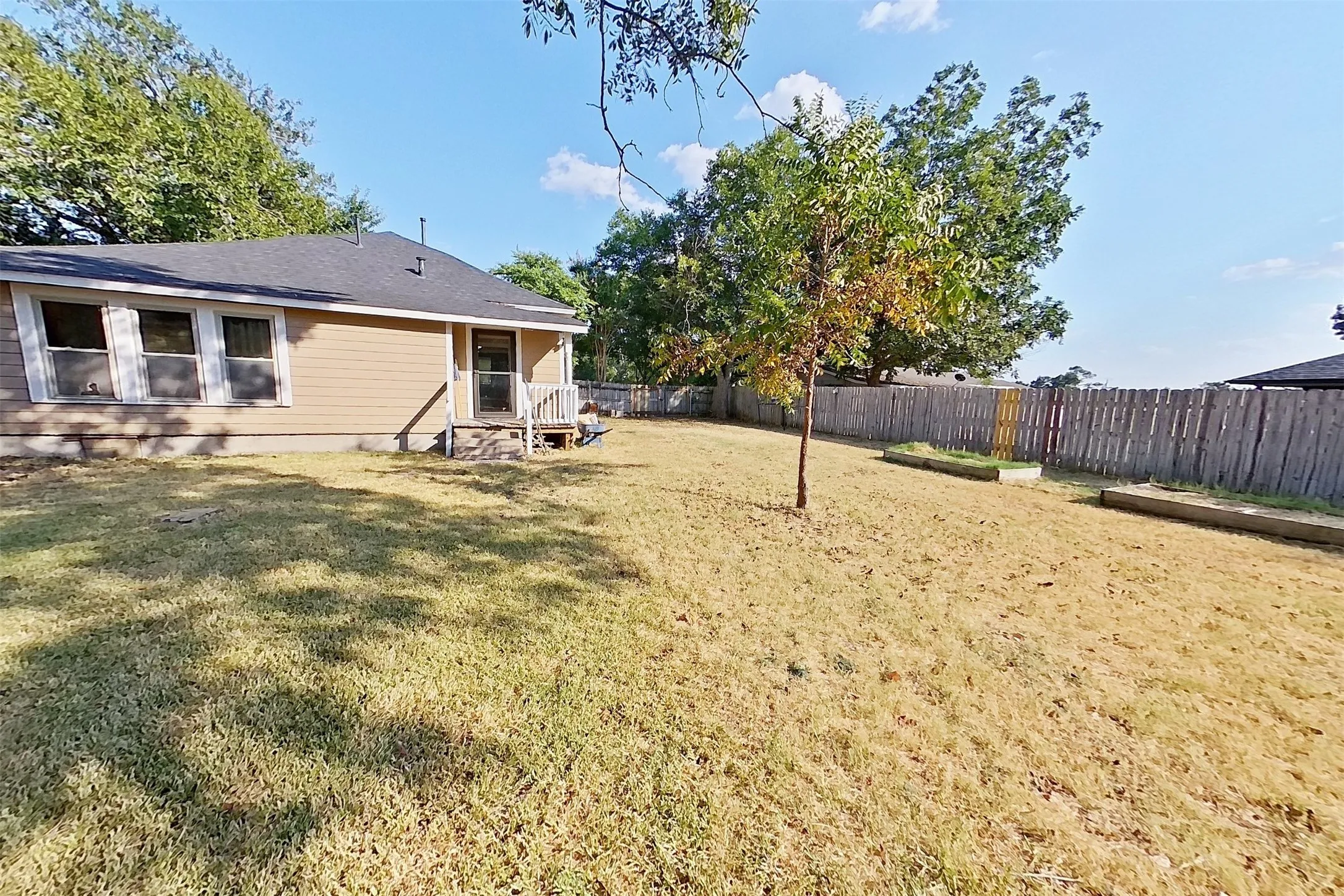 Single Family Residence For Sale in Johnson County , 108 S 2nd Street, Godley, Texas 76044, 3 Bedroom, 2 Bathroom, Garage spaces, 1,826 Sqft, built in 0, mls#21383001, Real Estate Agent in Godley, Homes For Sale in Johnson county, Homes For Sale in Godley, Realtor in Godley Texas, Real Estate Brokerage Independent Realty Texas, Luminita Cordes Realtor
