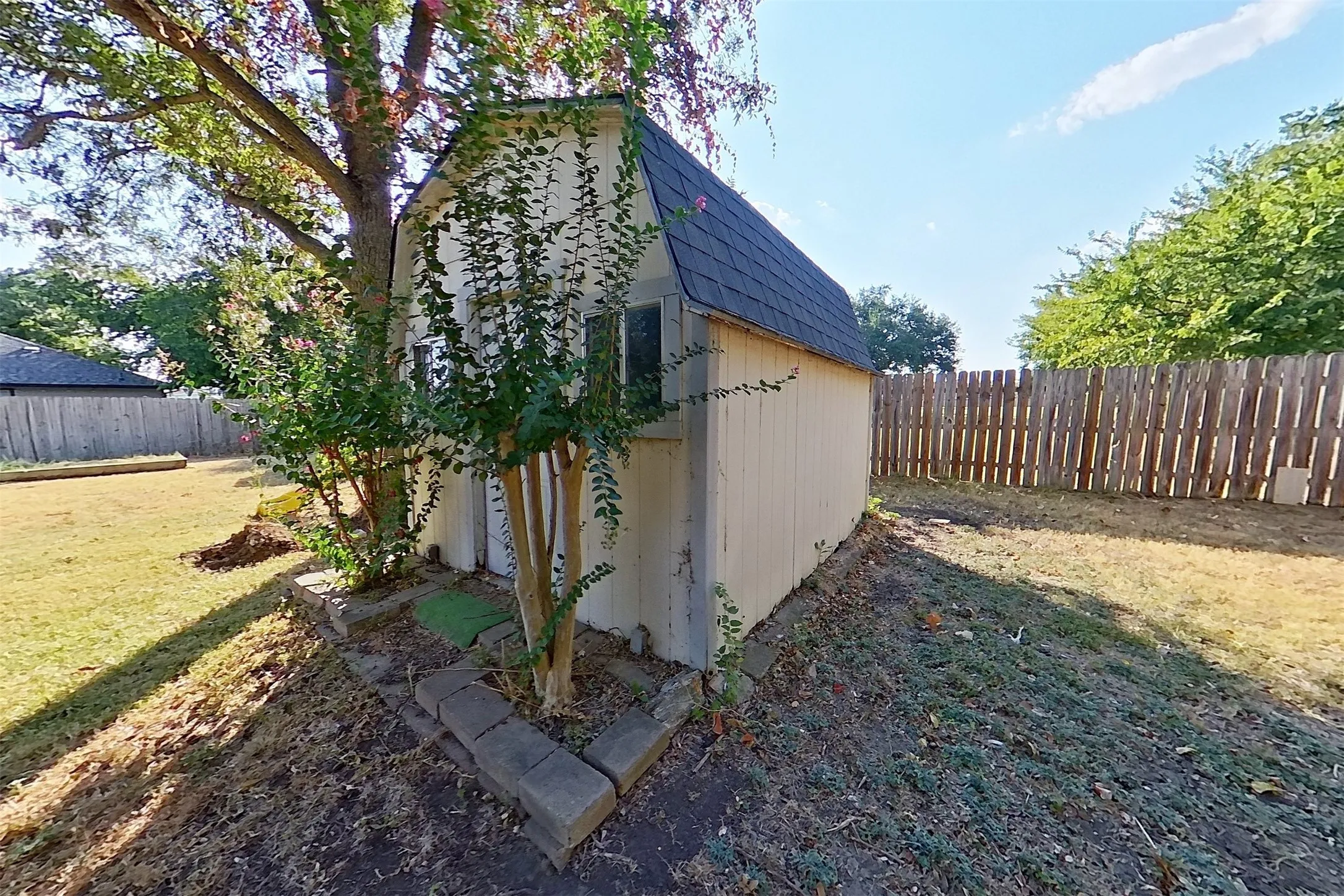 Single Family Residence For Sale in Johnson County , 108 S 2nd Street, Godley, Texas 76044, 3 Bedroom, 2 Bathroom, Garage spaces, 1,826 Sqft, built in 0, mls#21383001, Real Estate Agent in Godley, Homes For Sale in Johnson county, Homes For Sale in Godley, Realtor in Godley Texas, Real Estate Brokerage Independent Realty Texas, Luminita Cordes Realtor