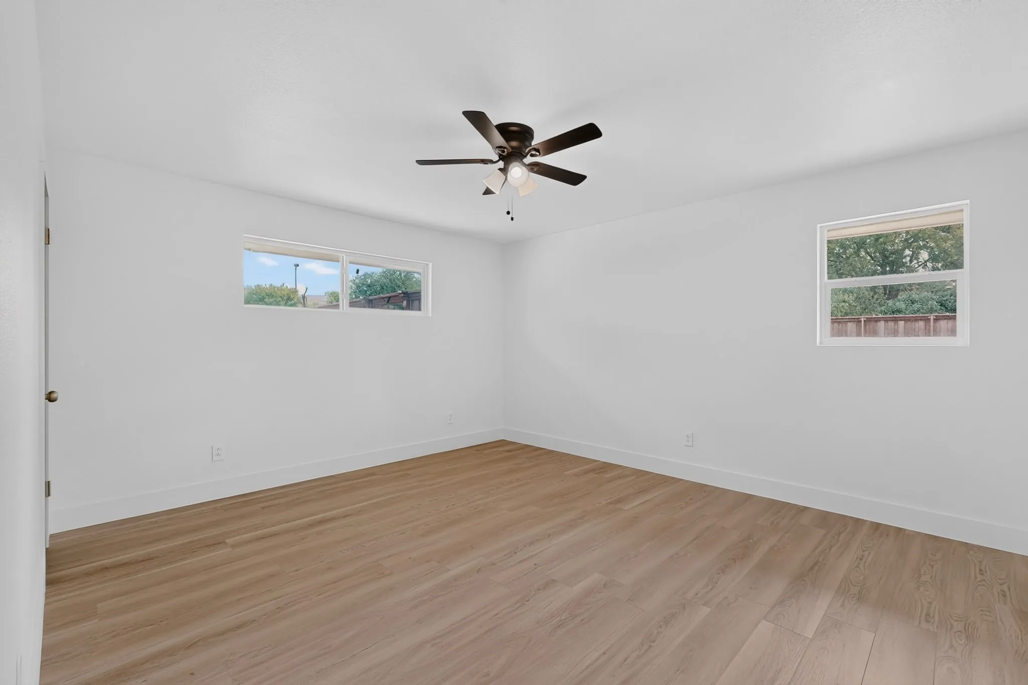 Single Family Residence For Sale in Collin County , 2224 Westlake Drive, Plano, Texas 75075, 4 Bedroom, 3 Bathroom, 2 Garage spaces, 1,846 Sqft, built in 1968, mls#21382199, Real Estate Agent in Plano, Homes For Sale in Collin county, Homes For Sale in Plano, Realtor in Plano Texas, Real Estate Brokerage Independent Realty Texas, Luminita Cordes Realtor