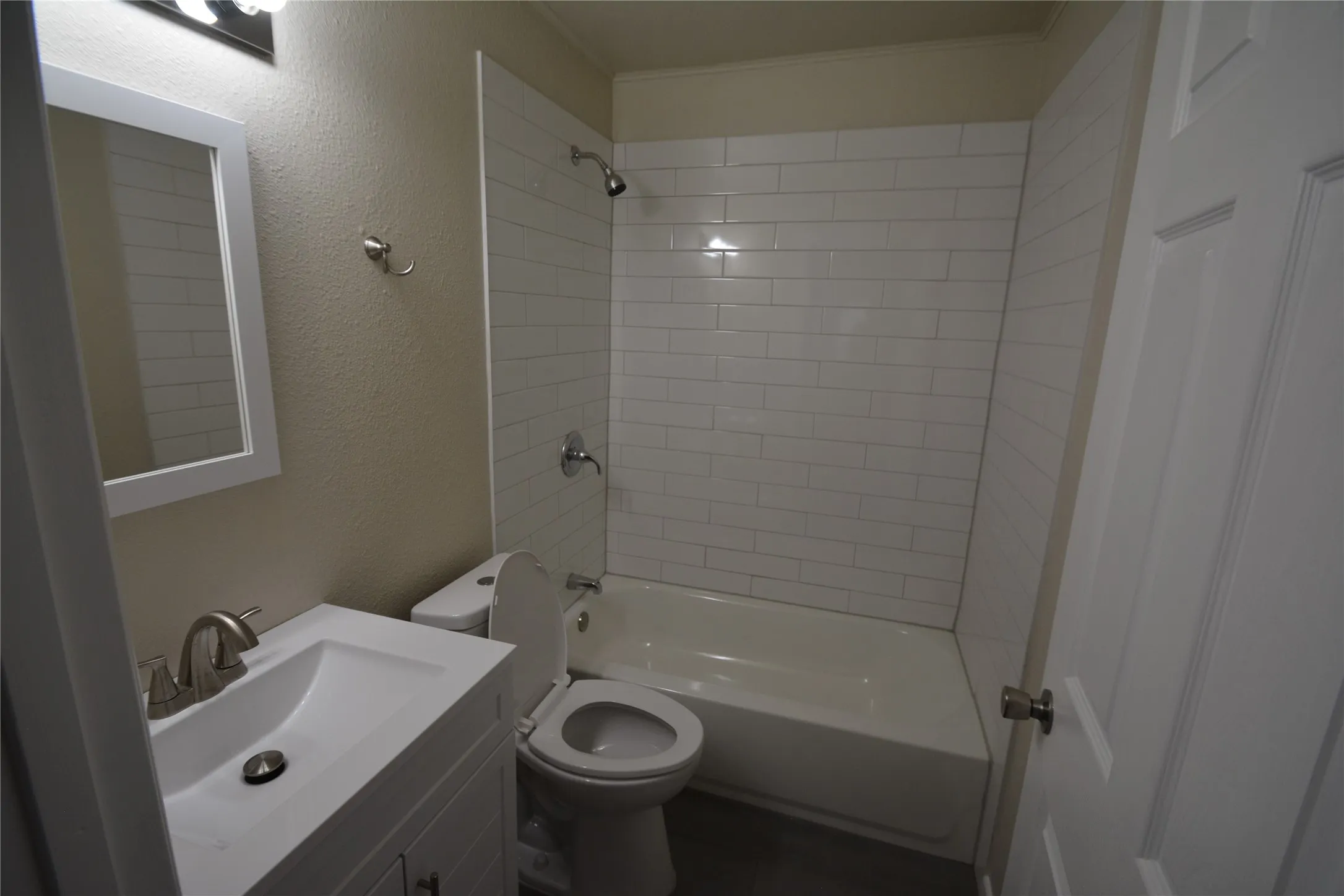 Single Family Residence For Sale in Tarrant County , 5309 Stanley Avenue, Fort Worth, Texas 76115, 3 Bedroom, 1 Bathroom, Garage spaces, 1,063 Sqft, built in 1953, mls#21383656, Real Estate Agent in Fort Worth, Homes For Sale in Tarrant county, Homes For Sale in Fort Worth, Realtor in Fort Worth Texas, Real Estate Brokerage Independent Realty Texas, Luminita Cordes Realtor