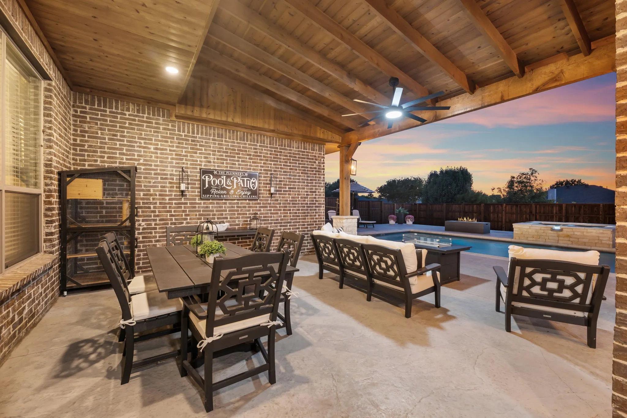 Single Family Residence For Sale in Collin County , 1102 Hidden Oaks Drive, Wylie, Texas 75098, 4 Bedroom, 4 Bathroom, 2 Garage spaces, 3,782 Sqft, built in 2015, mls#21381437, Real Estate Agent in Wylie, Homes For Sale in Collin county, Homes For Sale in Wylie, Realtor in Wylie Texas, Real Estate Brokerage Independent Realty Texas, Luminita Cordes Realtor