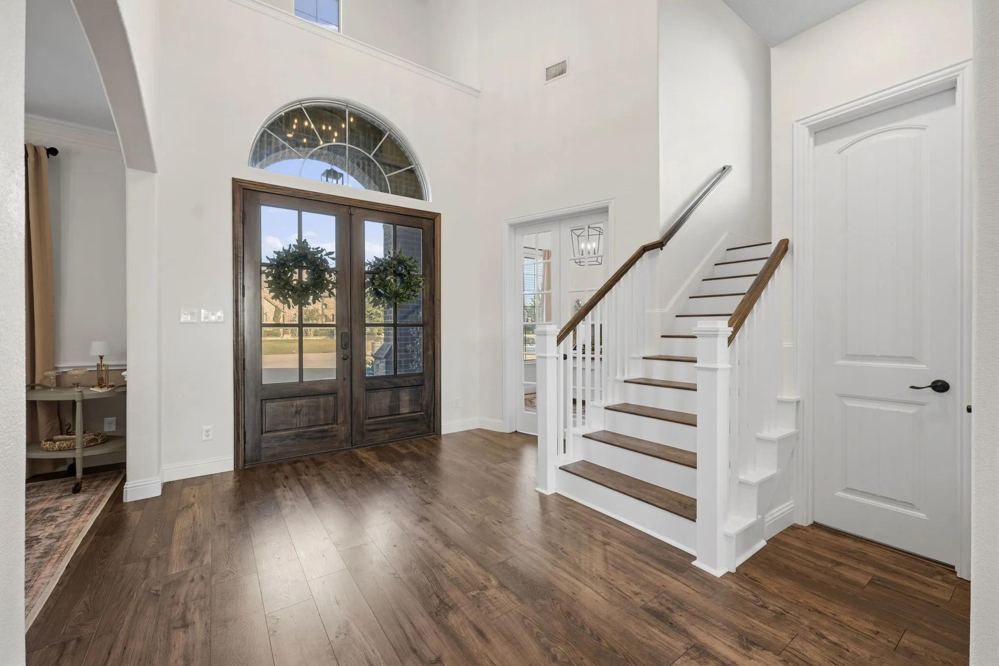 Single Family Residence For Sale in Collin County , 1102 Hidden Oaks Drive, Wylie, Texas 75098, 4 Bedroom, 4 Bathroom, 2 Garage spaces, 3,782 Sqft, built in 2015, mls#21381437, Real Estate Agent in Wylie, Homes For Sale in Collin county, Homes For Sale in Wylie, Realtor in Wylie Texas, Real Estate Brokerage Independent Realty Texas, Luminita Cordes Realtor