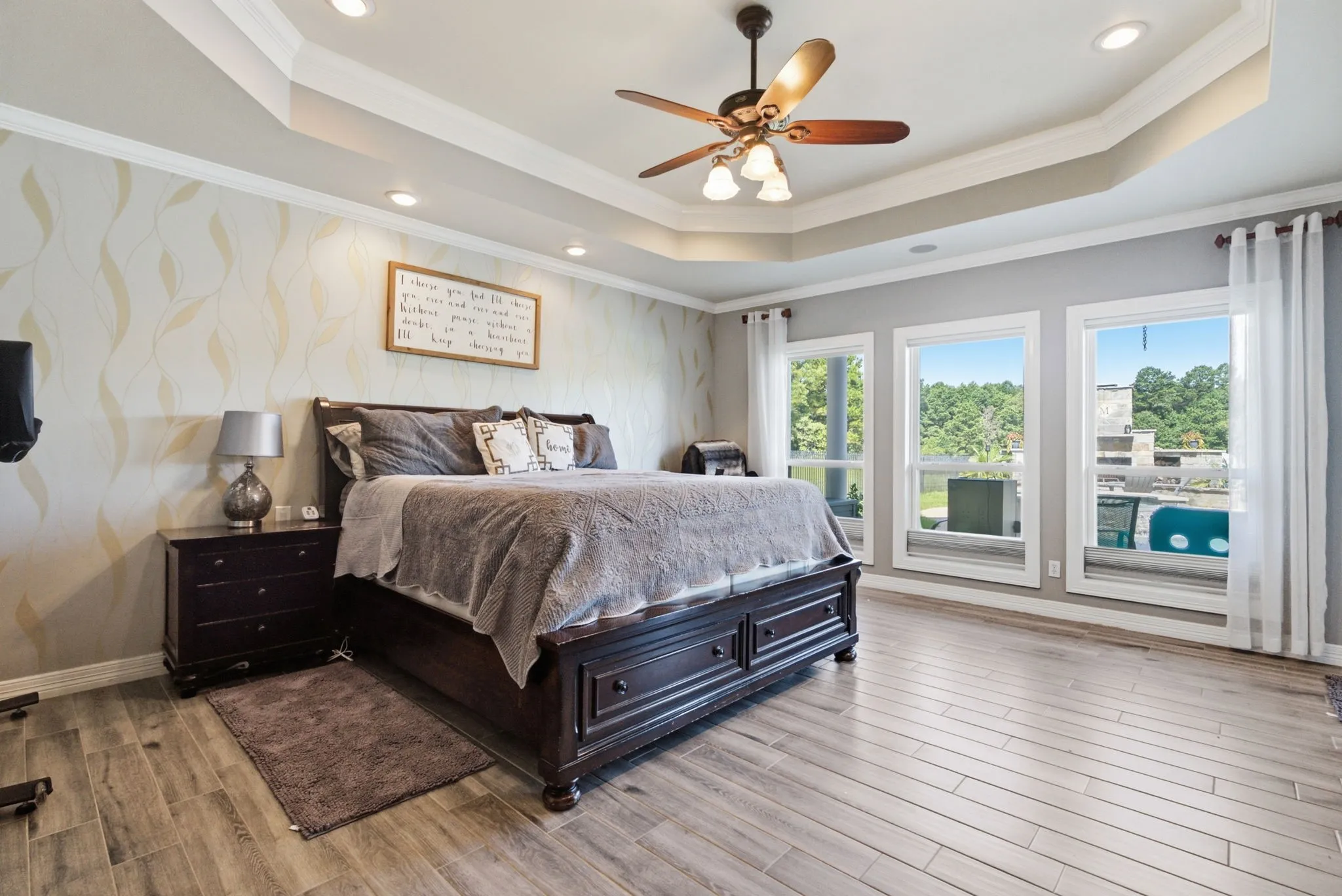 Single Family Residence For Sale in Smith County , 10936 Deer Creek Drive, Tyler, Texas 75707, 4 Bedroom, 4 Bathroom, 2 Garage spaces, 3,912 Sqft, built in 2002, mls#21383658, Real Estate Agent in Tyler, Homes For Sale in Smith county, Homes For Sale in Tyler, Realtor in Tyler Texas, Real Estate Brokerage Independent Realty Texas, Luminita Cordes Realtor